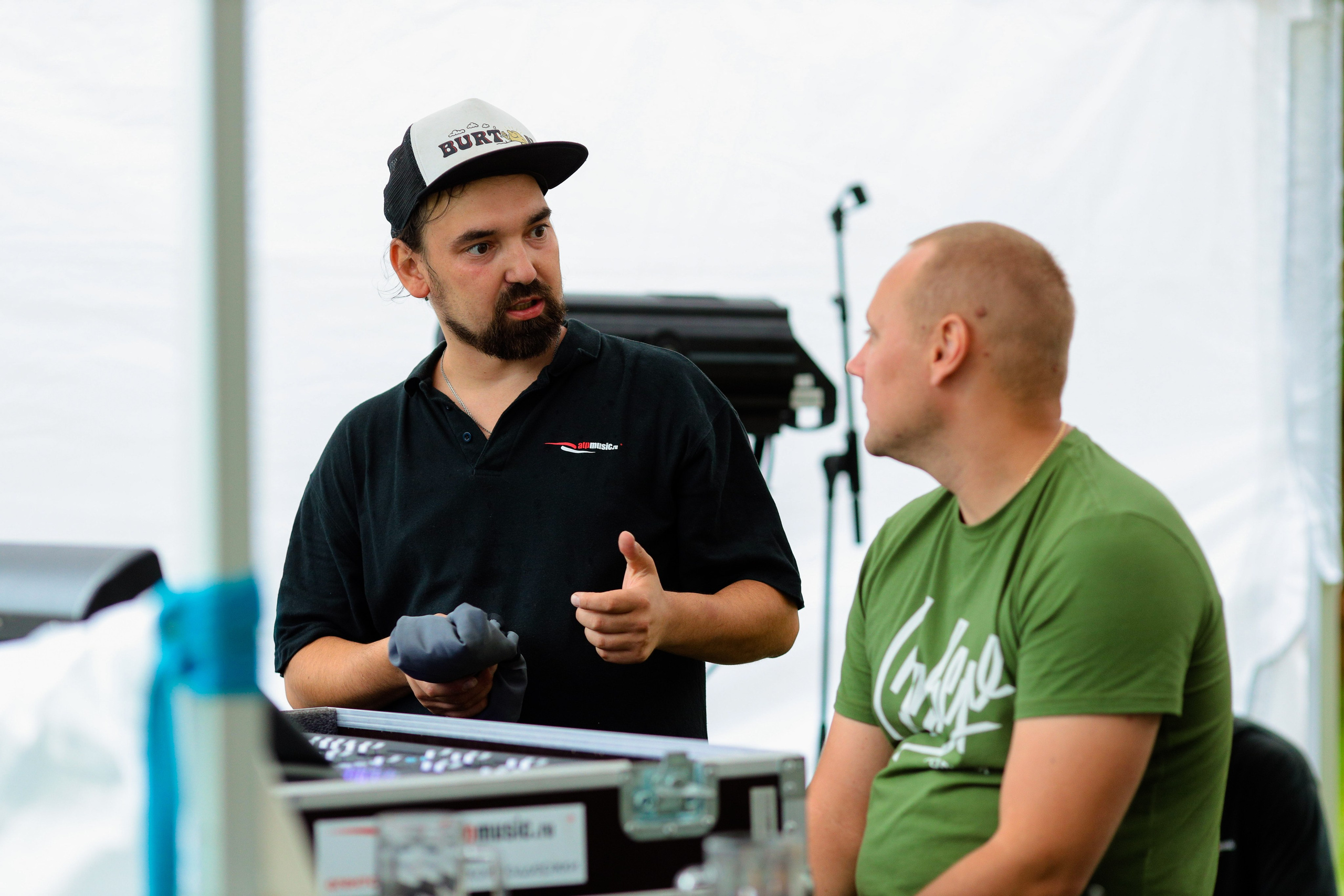 Backstage Чиж и Клава Кока. Фотограф Юрий Клим | Москва