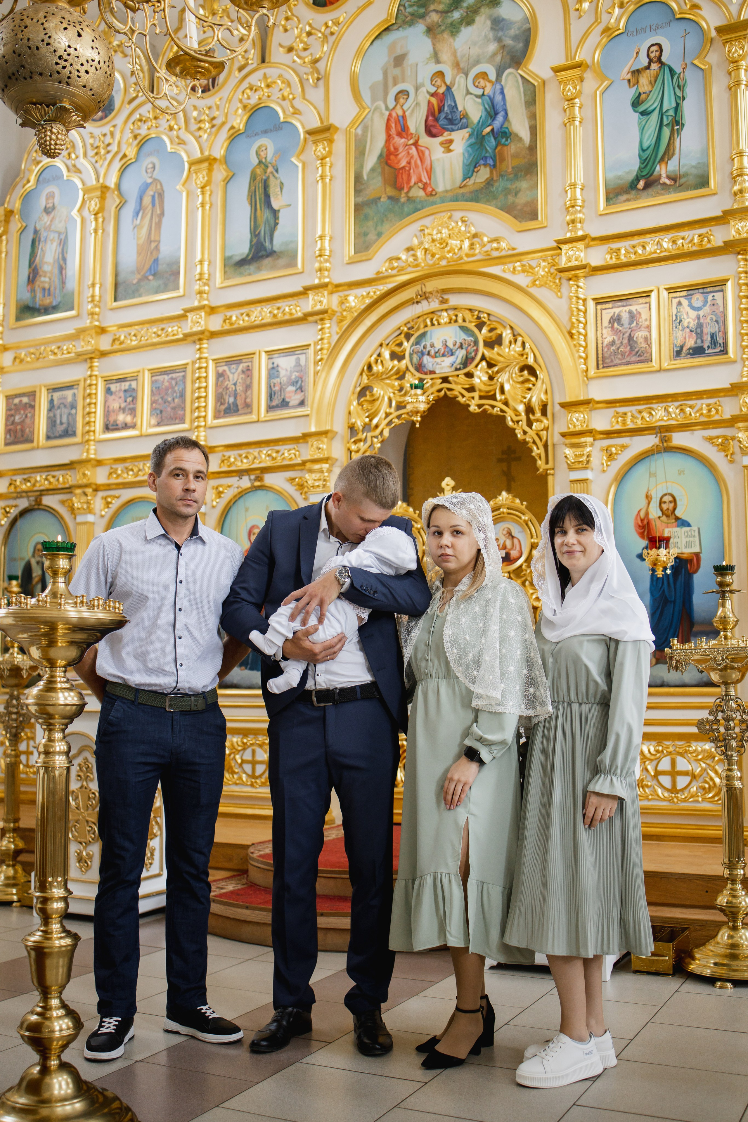 Крещение Ивана в Храме Святой Троицы Живоначальной. Свадебный и семейный фотограф Ольга Разрядова