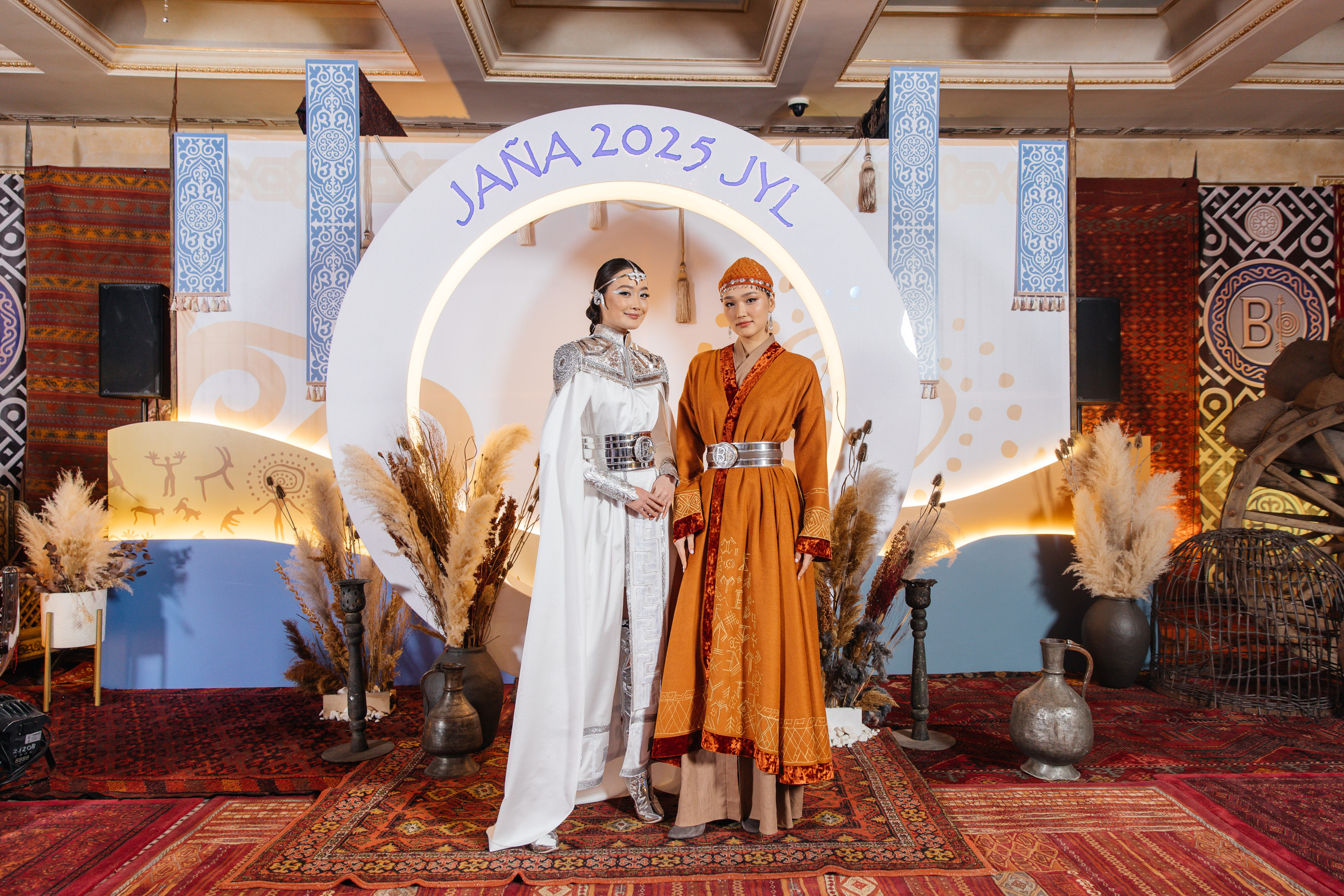 Банкет. Фотокарточки