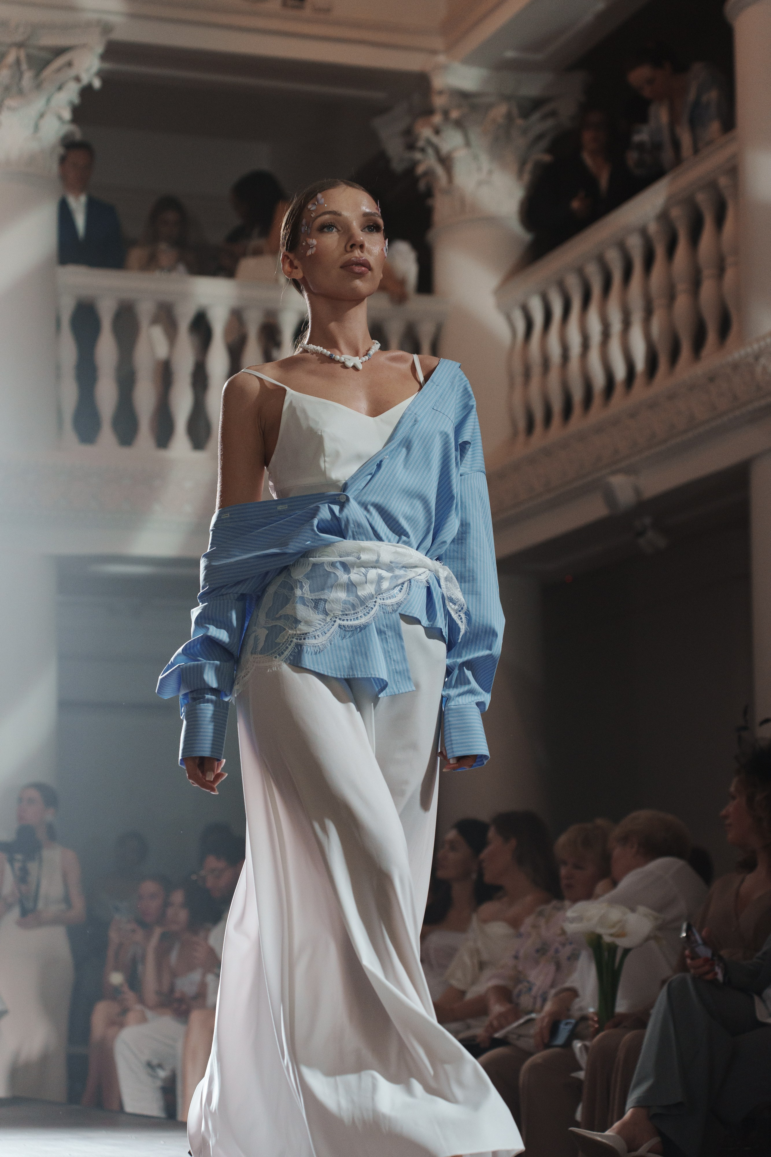 Репортаж |Модный показ Flower Inspiration |. Репортажный фотограф в Калининграде Екатерина Суханова