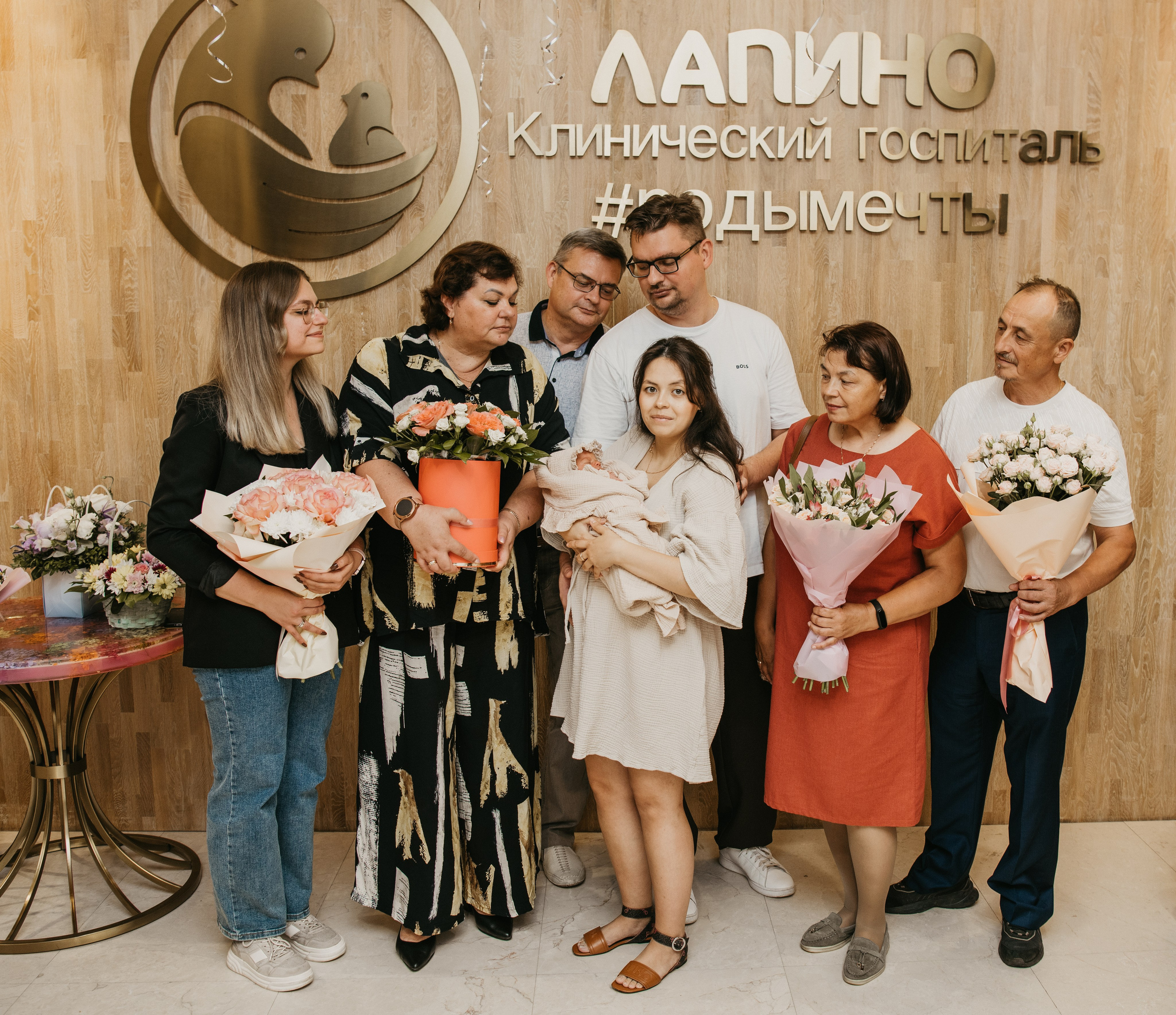 Выписка Таисии. Мать и дитя в Лапино. Фотограф на выписку из роддома в Москве и МО