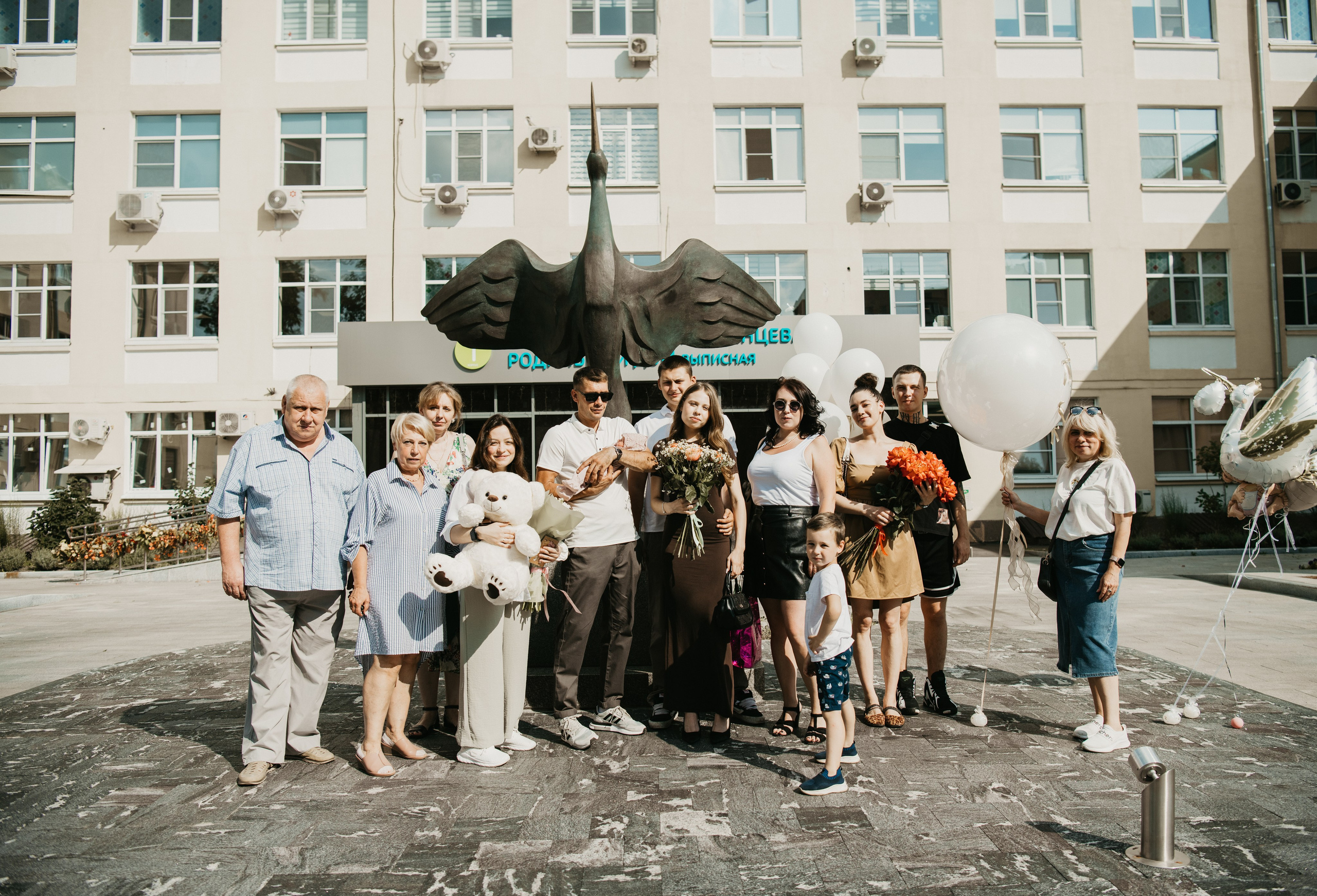Выписка Ариночки. Ерамишанцква. Фотограф на выписку из роддома в Москве и МО