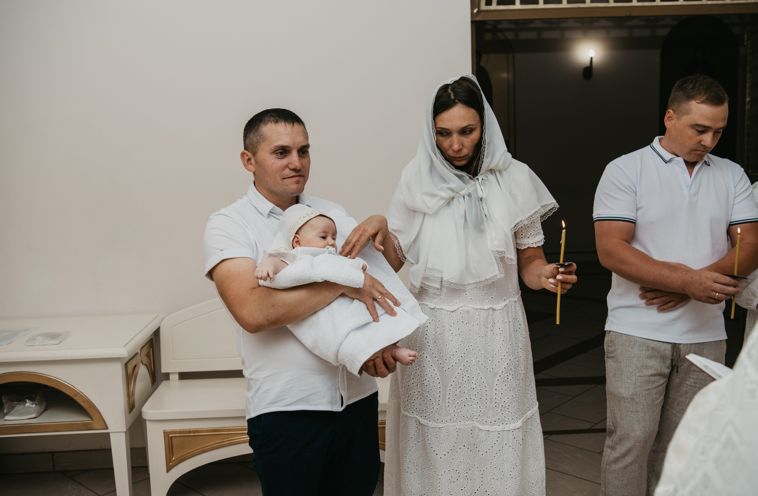 Крещение Евгения. Фотограф на выписку из роддома в Москве и МО