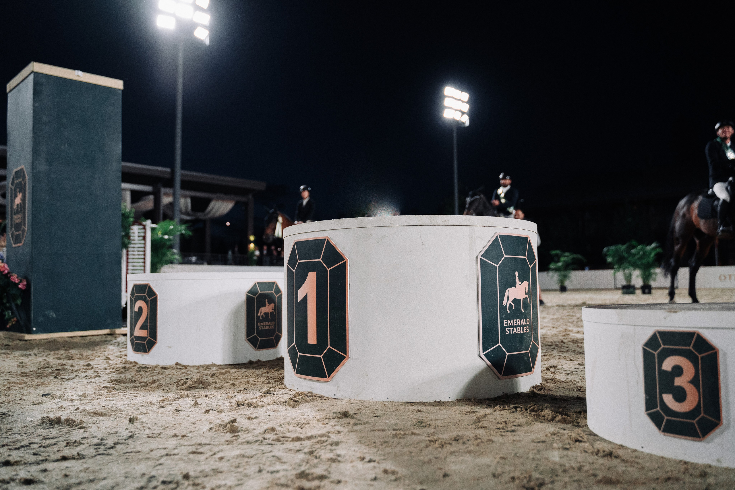 Магия Востока в Emerald Stables. Свадебный и семейный фотограф в Москве и МО Геннадий Туманцев