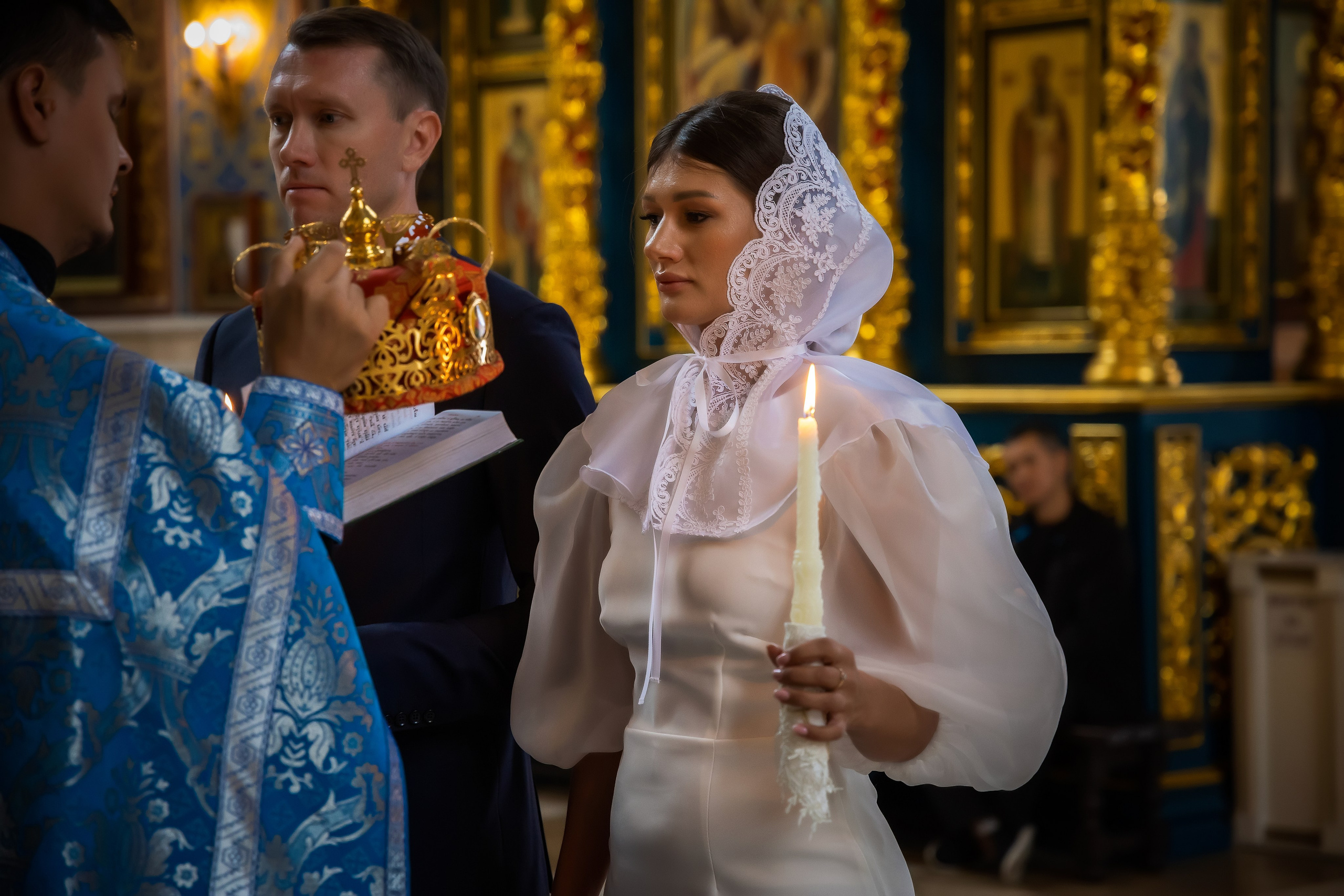 В Храме. Семейный и Свадебный фотограф в Астане Александр Астапов