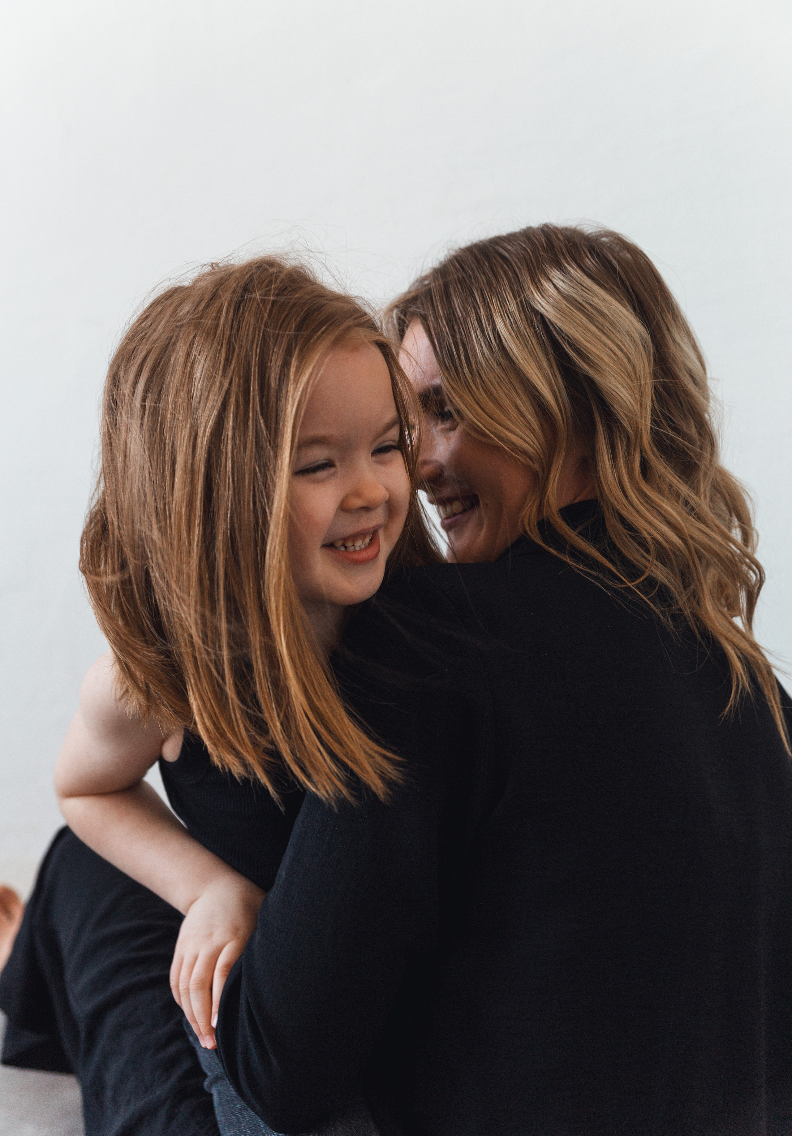 Валерия и Злата. Фотограф Кемерово Анастасия Ларионова