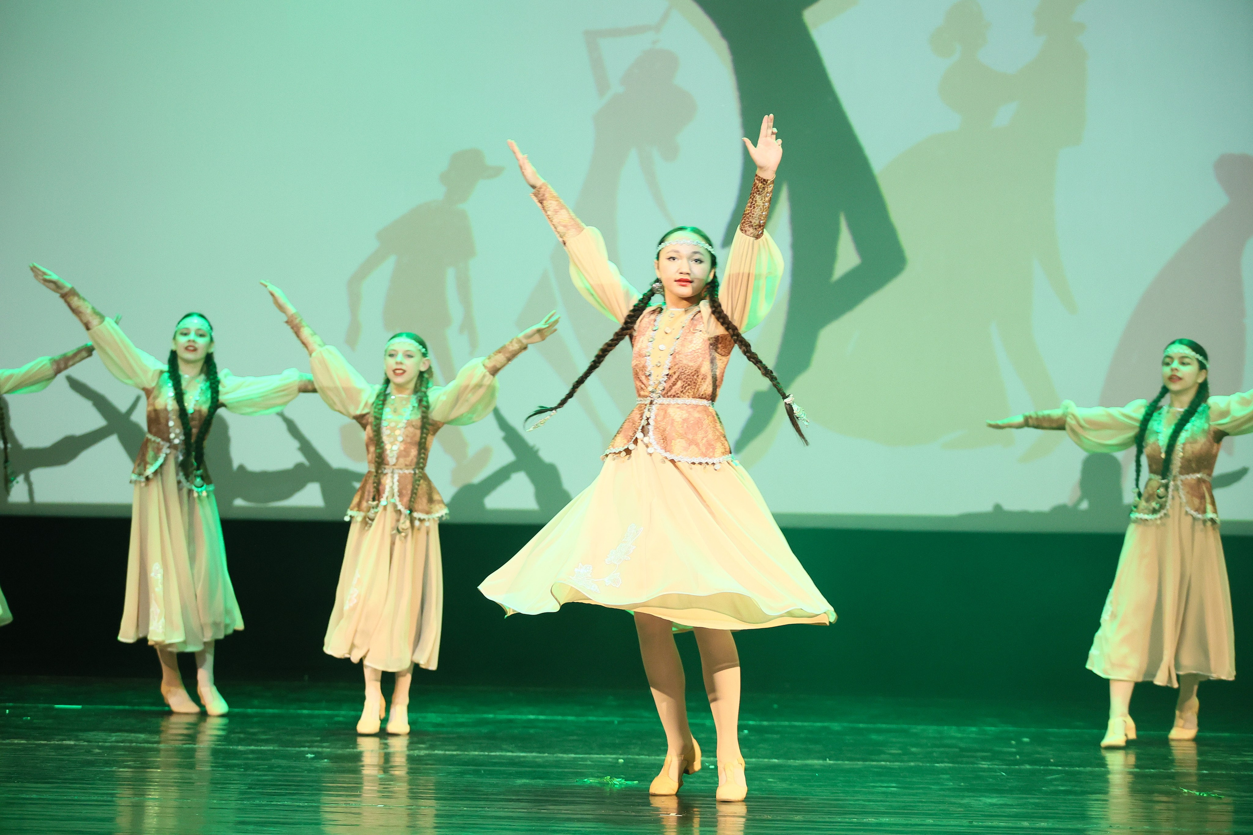 Профессиональная съемка хореографического конкурса в Пушкине, Ленинградская область. Портретный Фотограф Александр «Konevtsoph» В Санкт-Петербурге