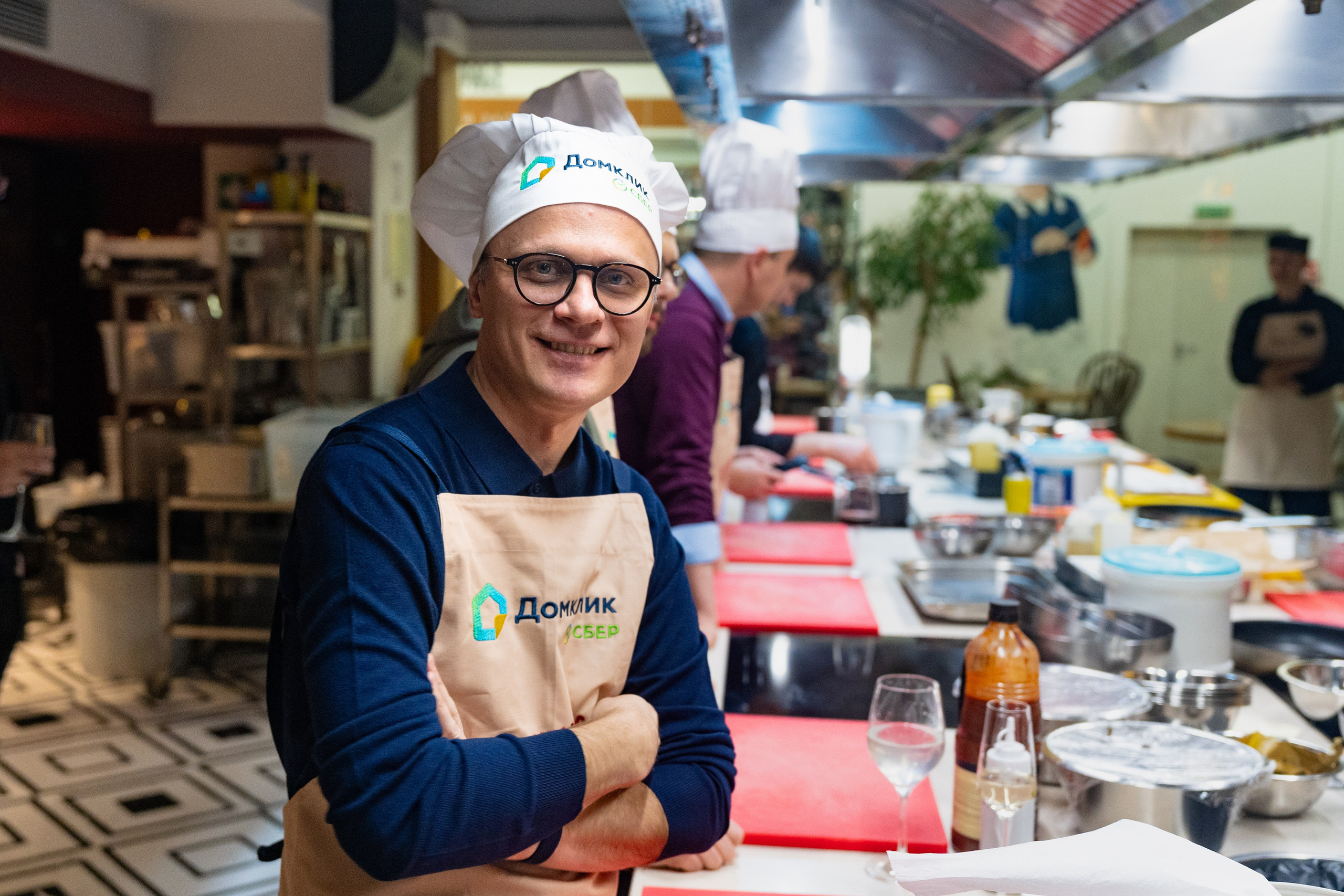 NOVIKOV SCHOOL — Умами зал. Фотограф Никита Комаров