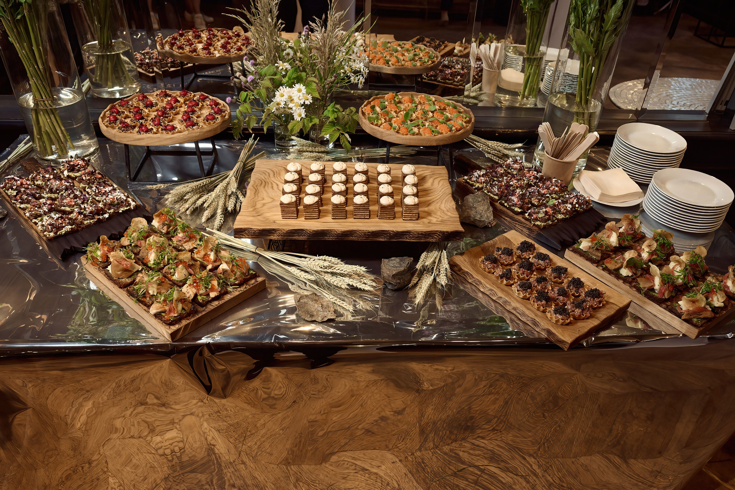 FHUB.2023. Дима Бабушкин. Фотограф. Подиум. Репортаж. Творчество. Дорого