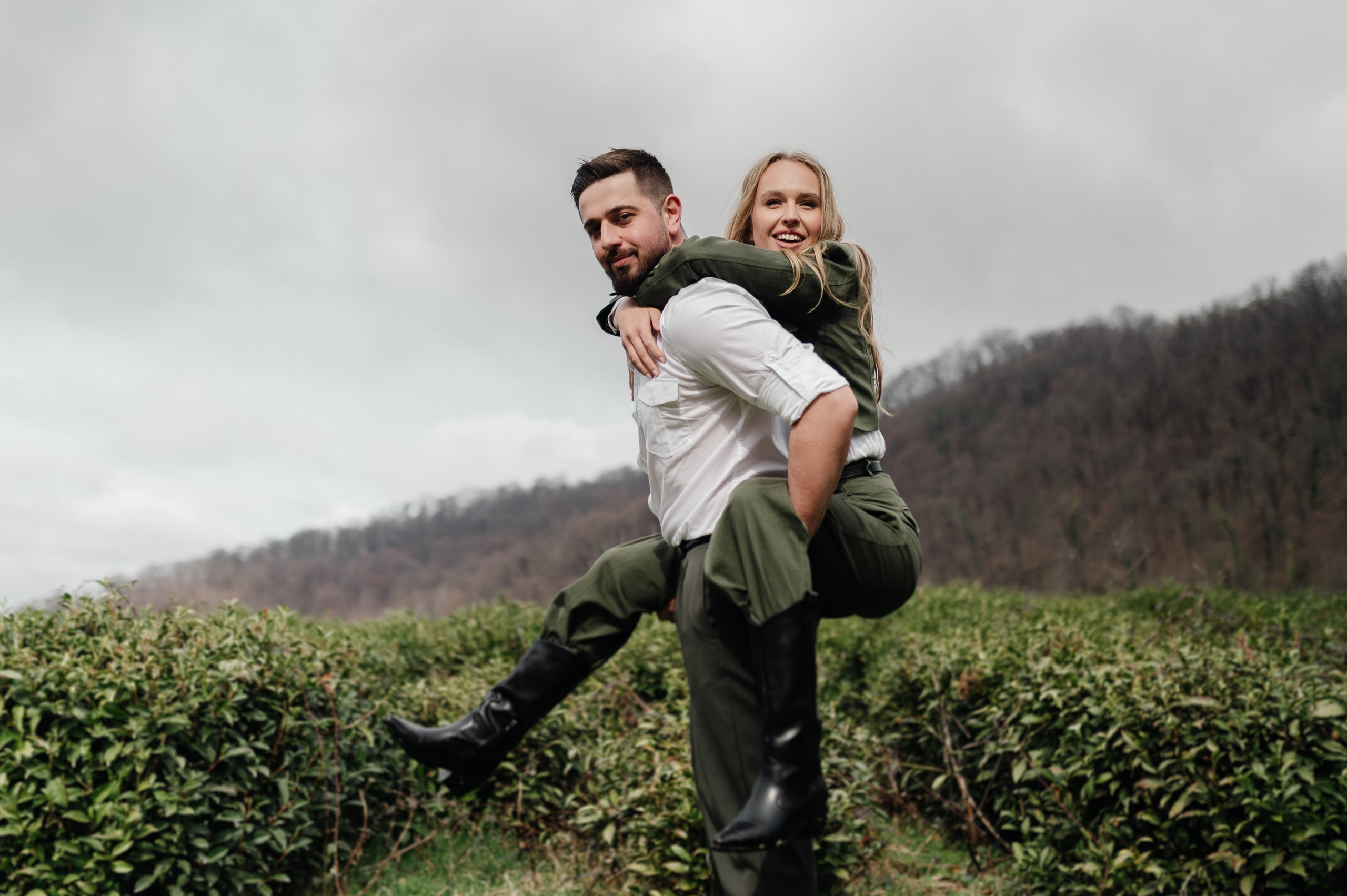 Love Story в плантациях. Свадебный и travel фотограф в Волгограде, Сочи, Домбае, Европе