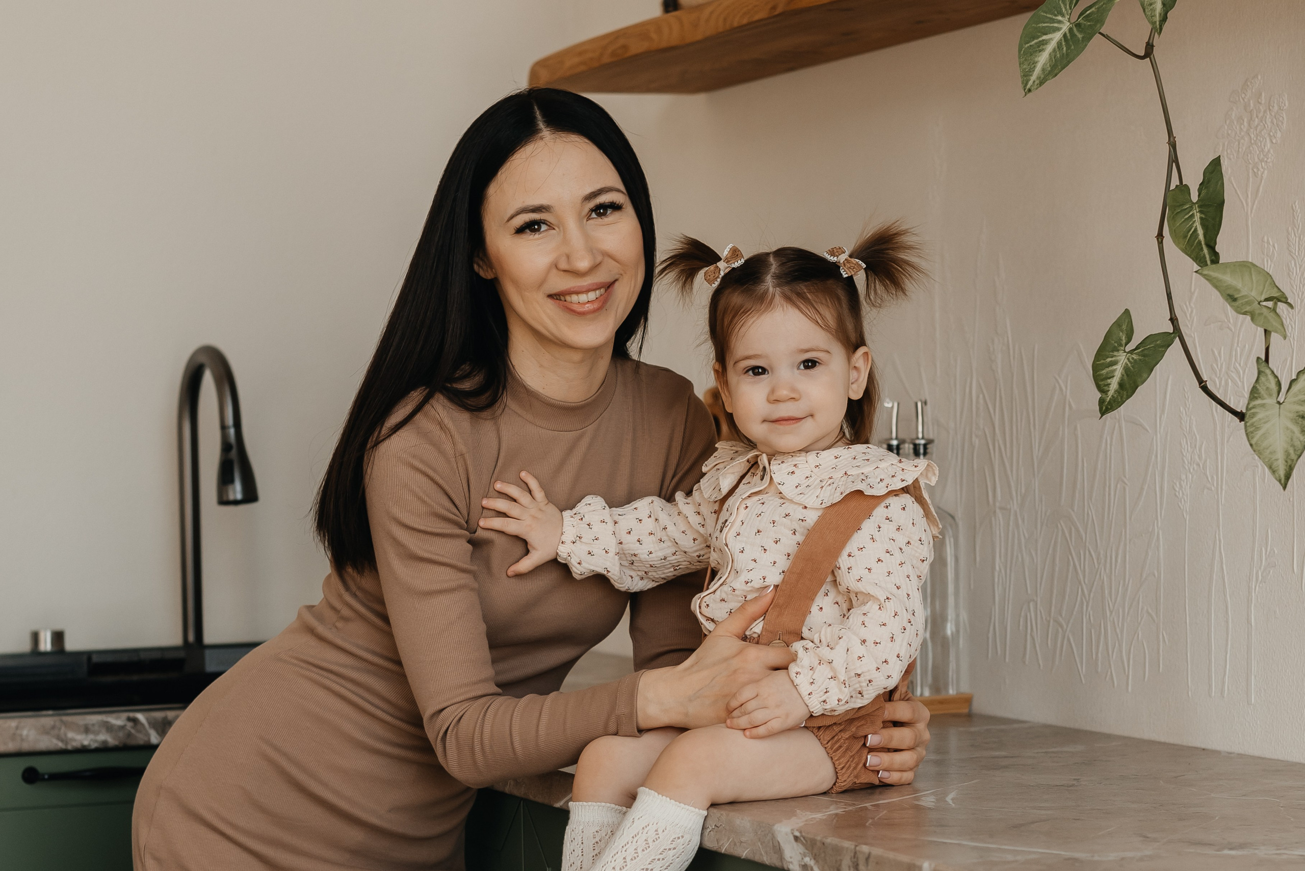 Семейная фотосессия в студии-дом. Семейный и детский фотограф Кущ Наташа