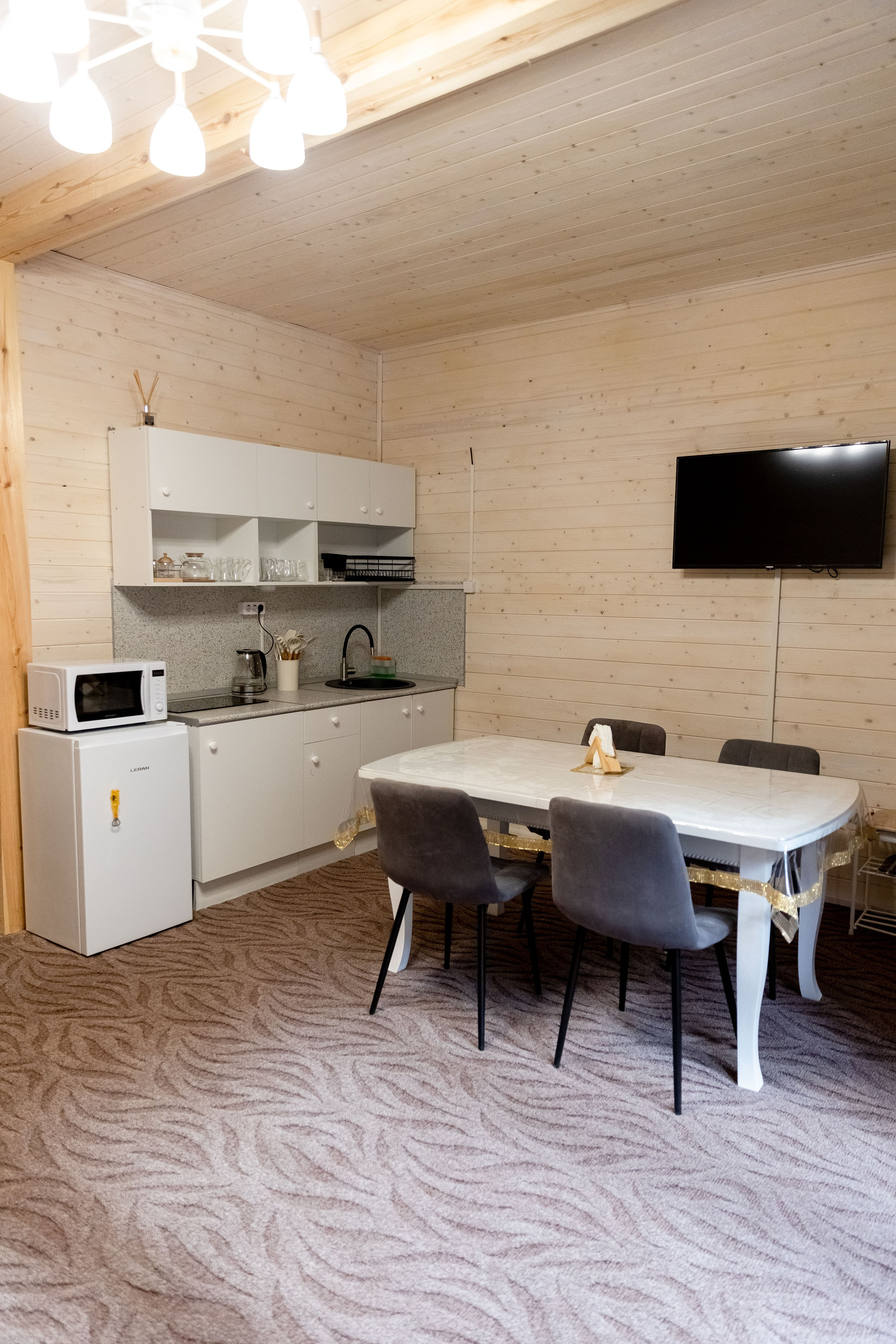 Wood 5642. Главная