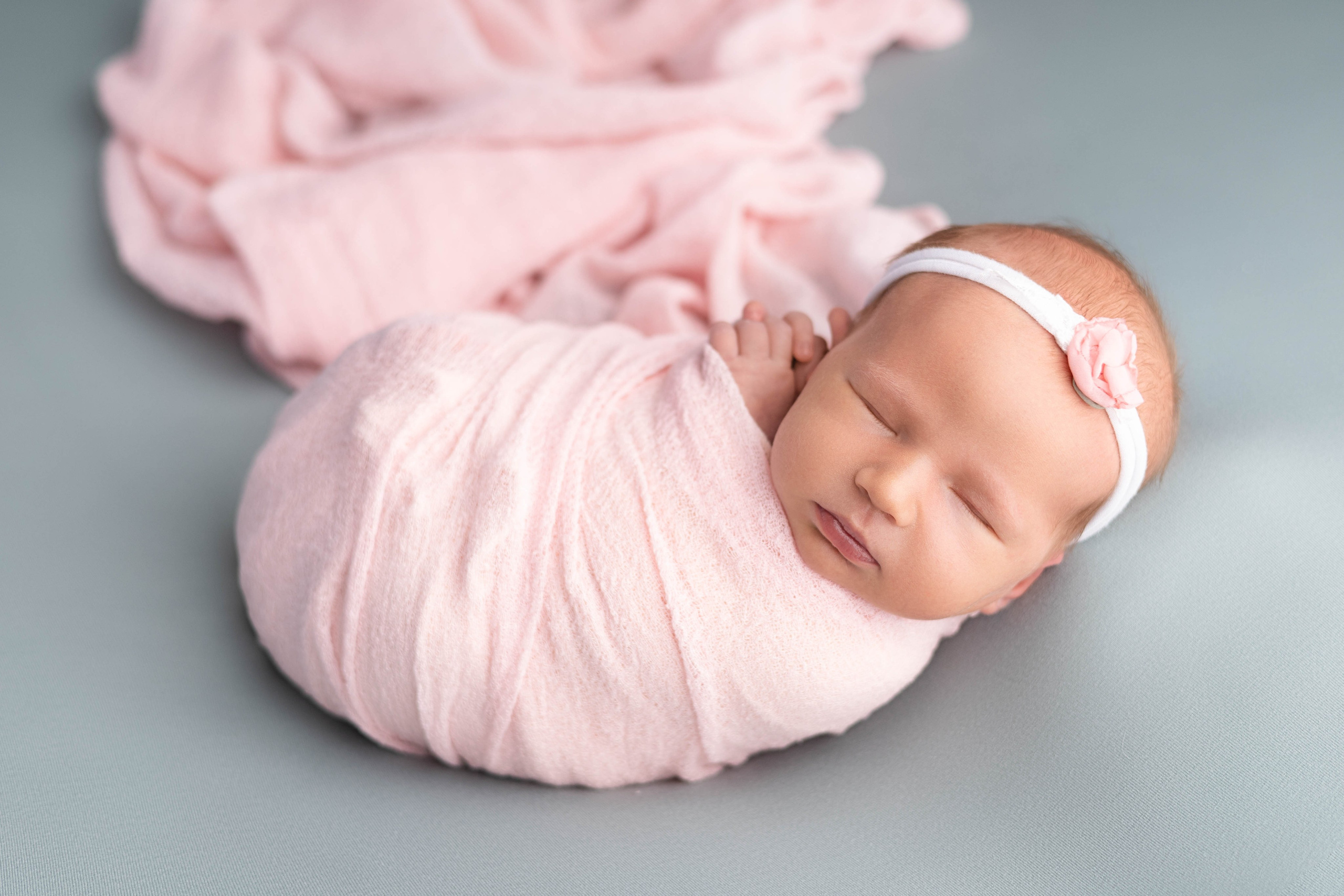 Новорожденные. Фотограф новорожденных Новосибирск