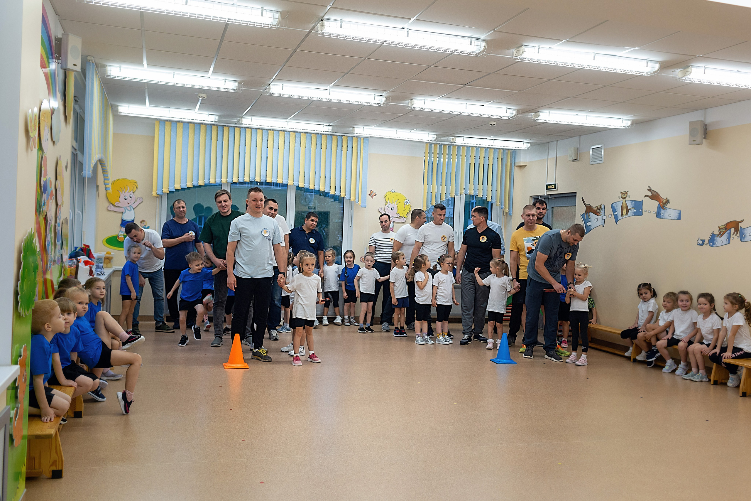 День пап в детском саду_2024. Семейный фотограф в Санкт-Петербурге