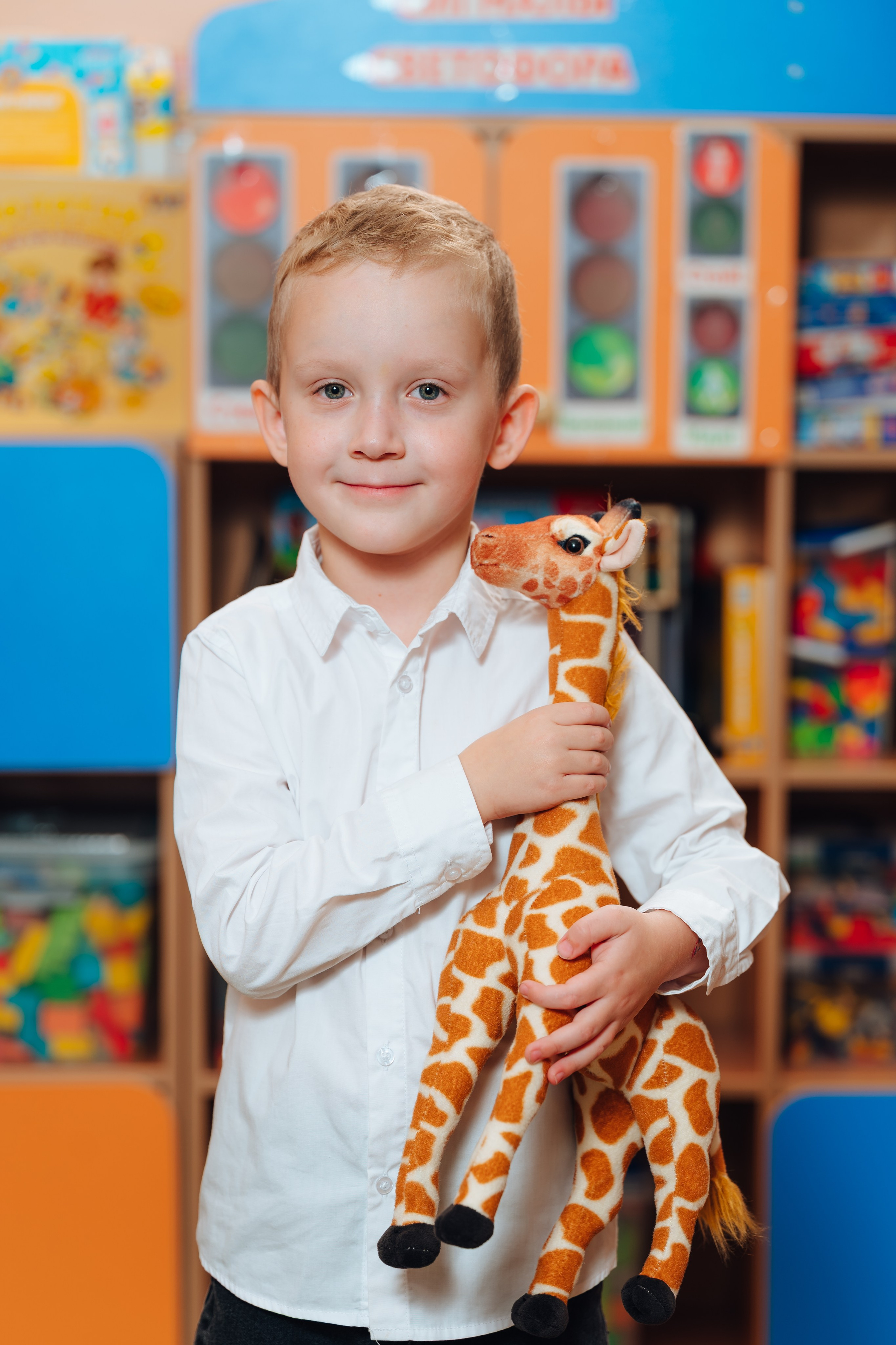 Портреты в интерьере группы. Детский и семейный фотограф Катерина Мишина