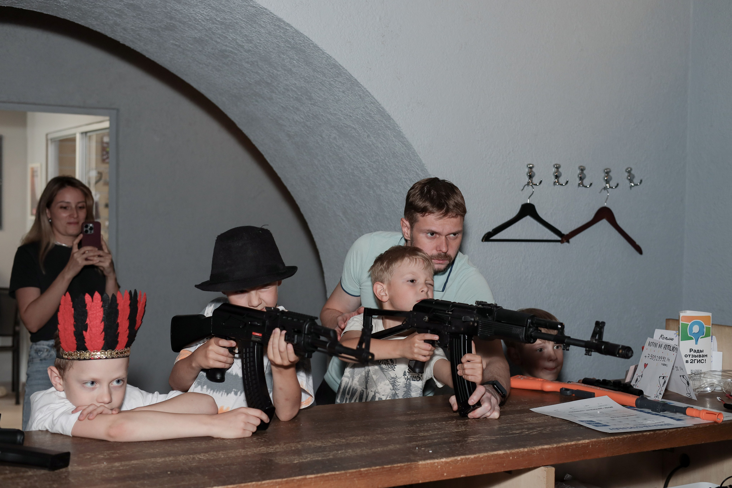 День рождение в стрелковом клубе. Фотограф Надршина Лилия