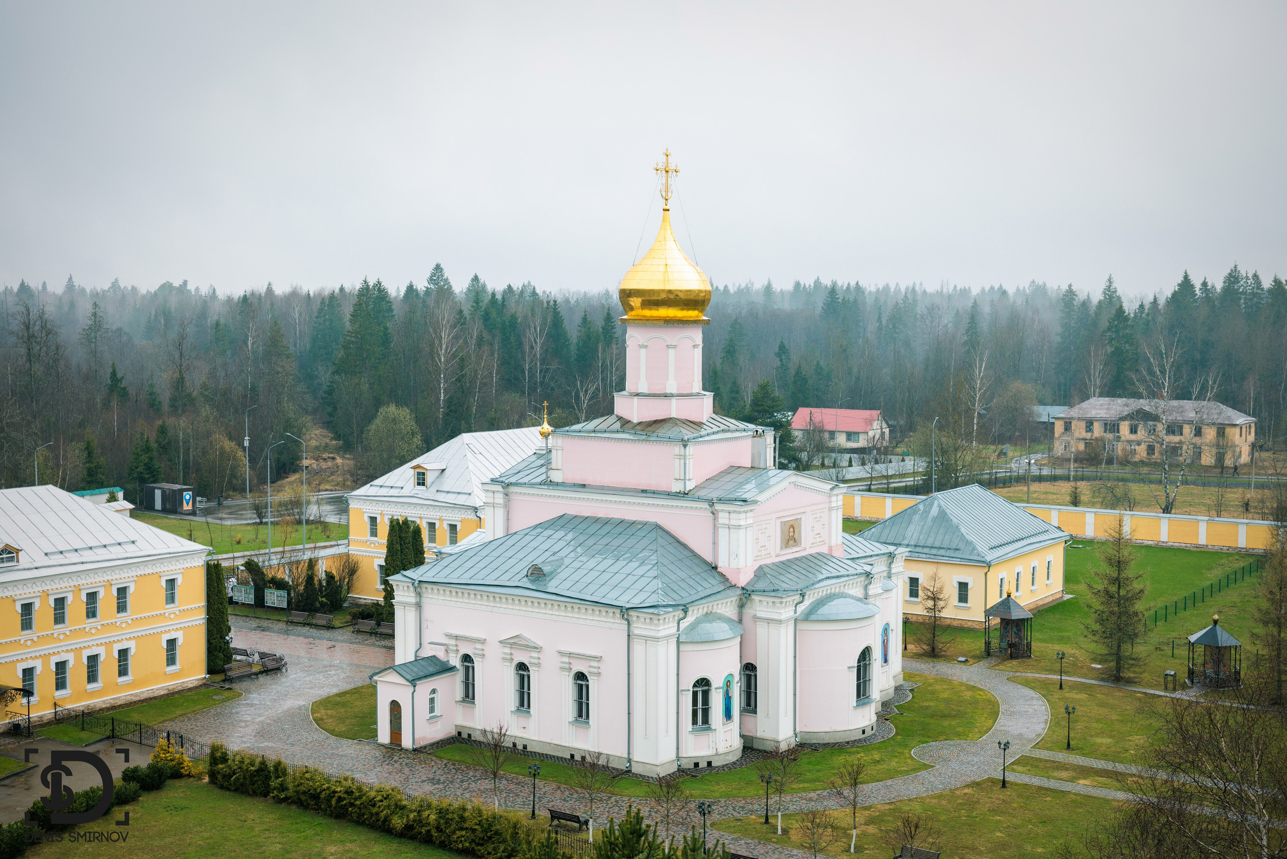 Зосимова пустынь. Фотограф Денис Смирнов
