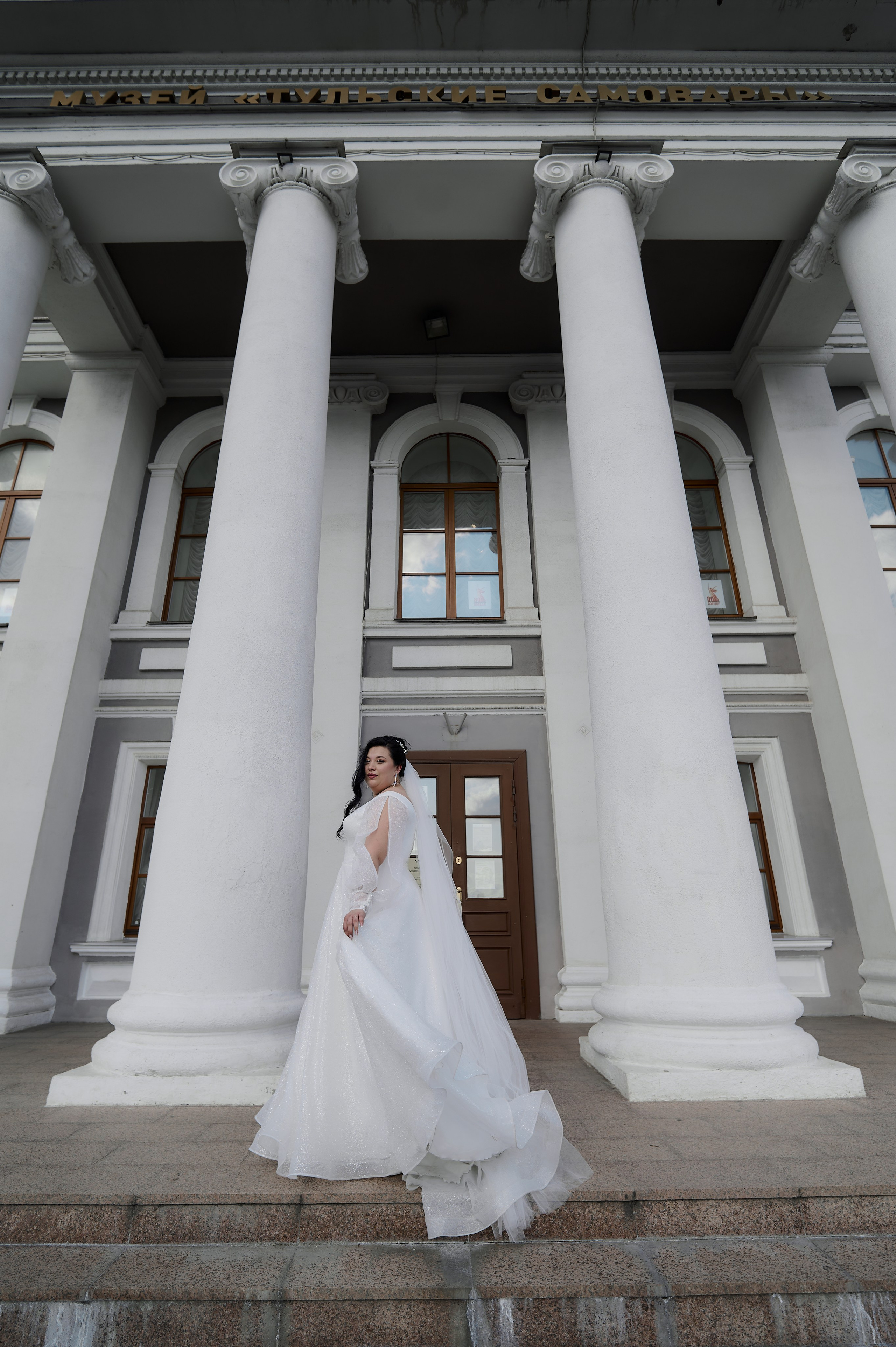 Свадебная фотосессия в студии. Свадебный фотограф в Туле Никита Беляев