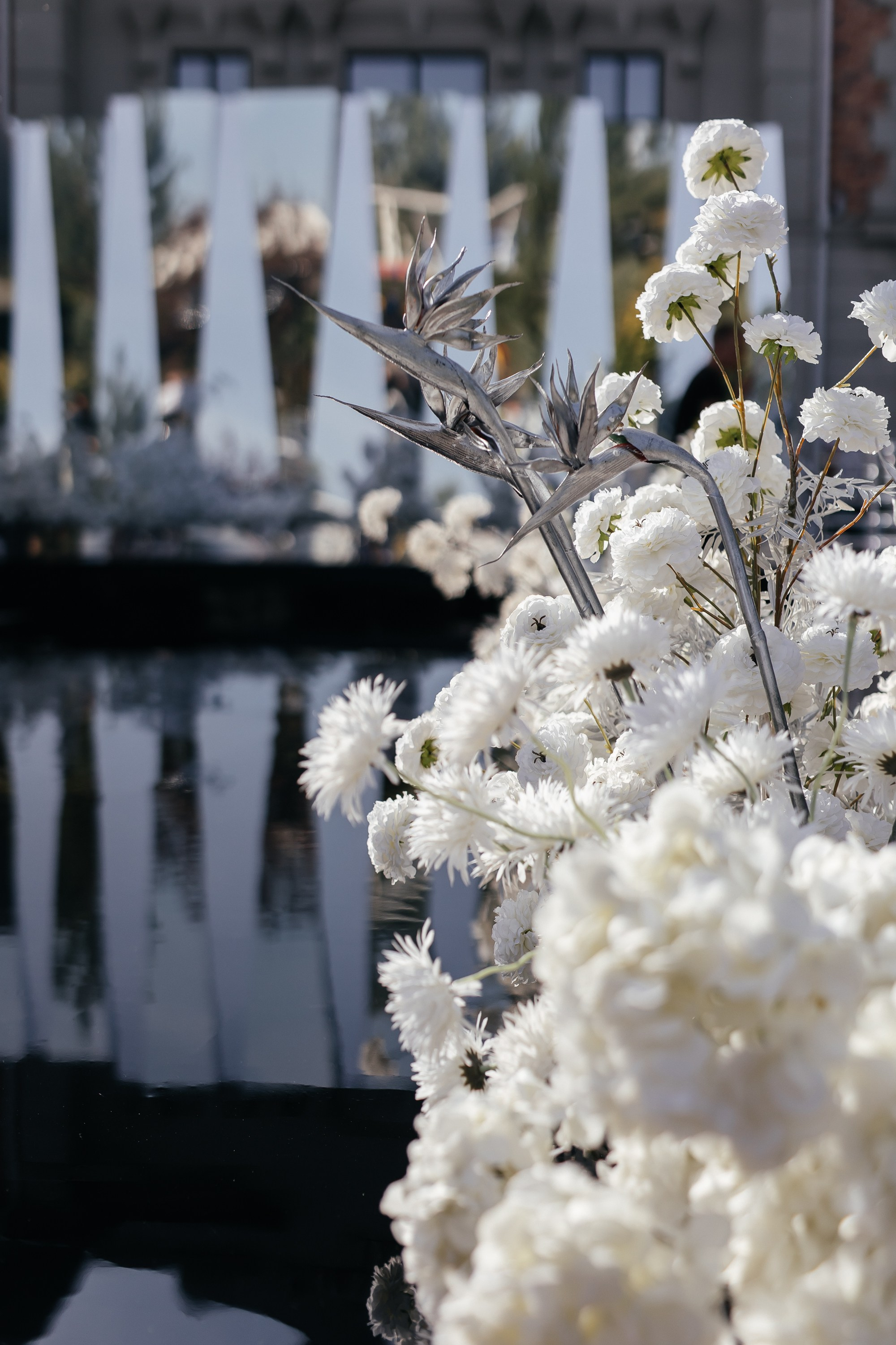 Реализация концепции свадебного декора «Отражаясь в любимых» LAZAR DECOR. Главная