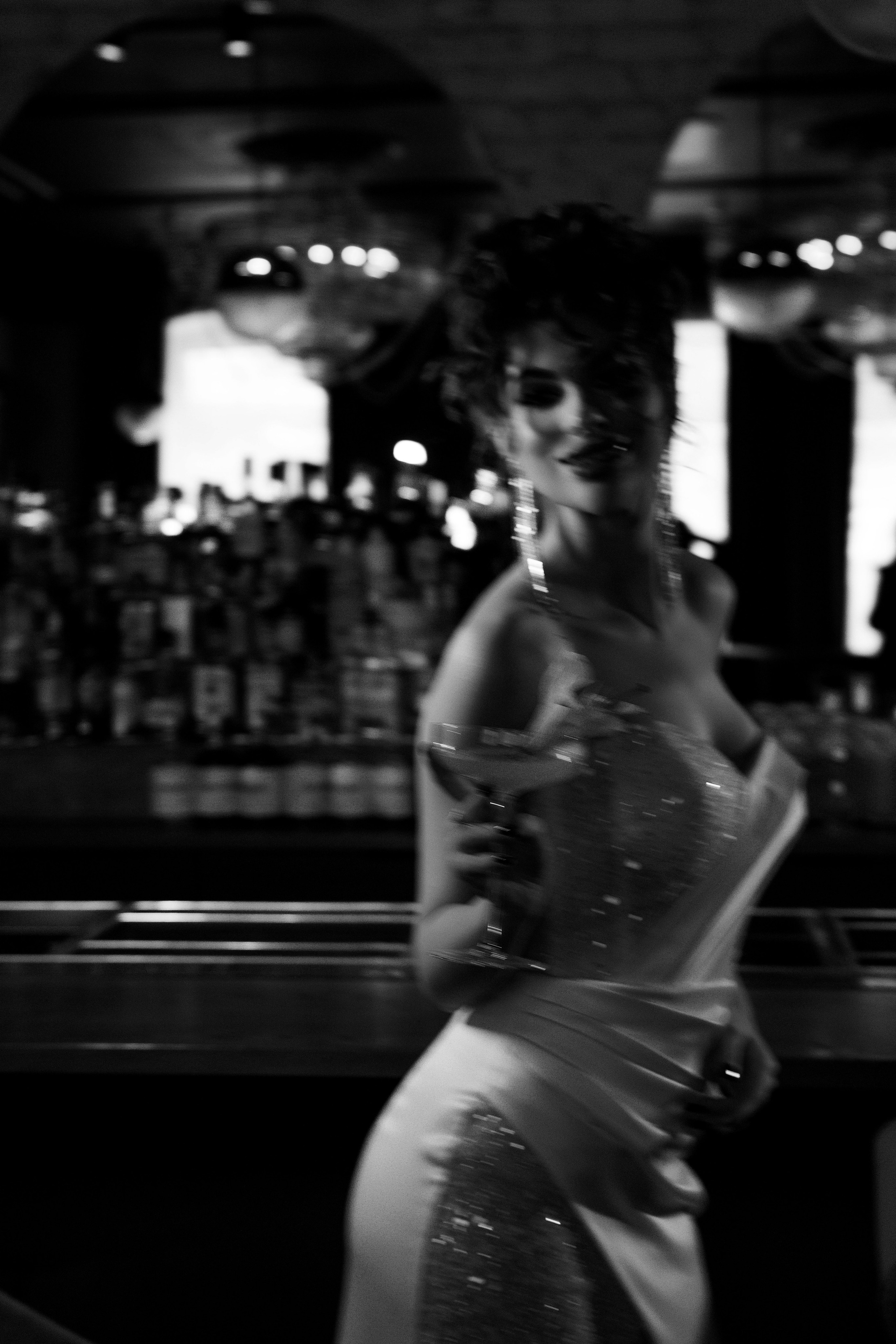 Свадебная серия в баре. Свадебный и семейный фотограф  во Владивостоке Ольга Украинец