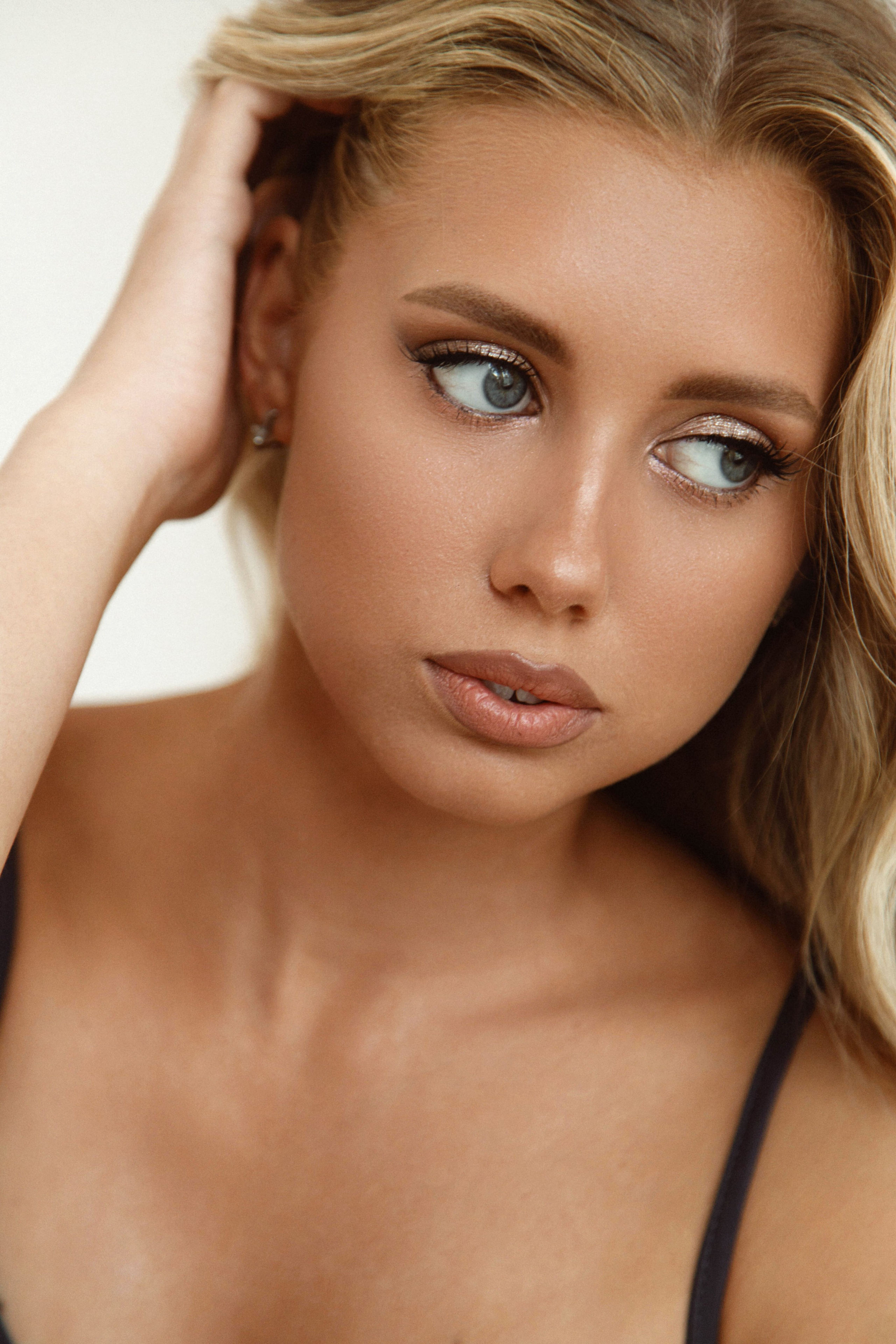 Фотосессия для Лизы в студии. Фотограф Ксения Третьякова, Санкт-Петербург