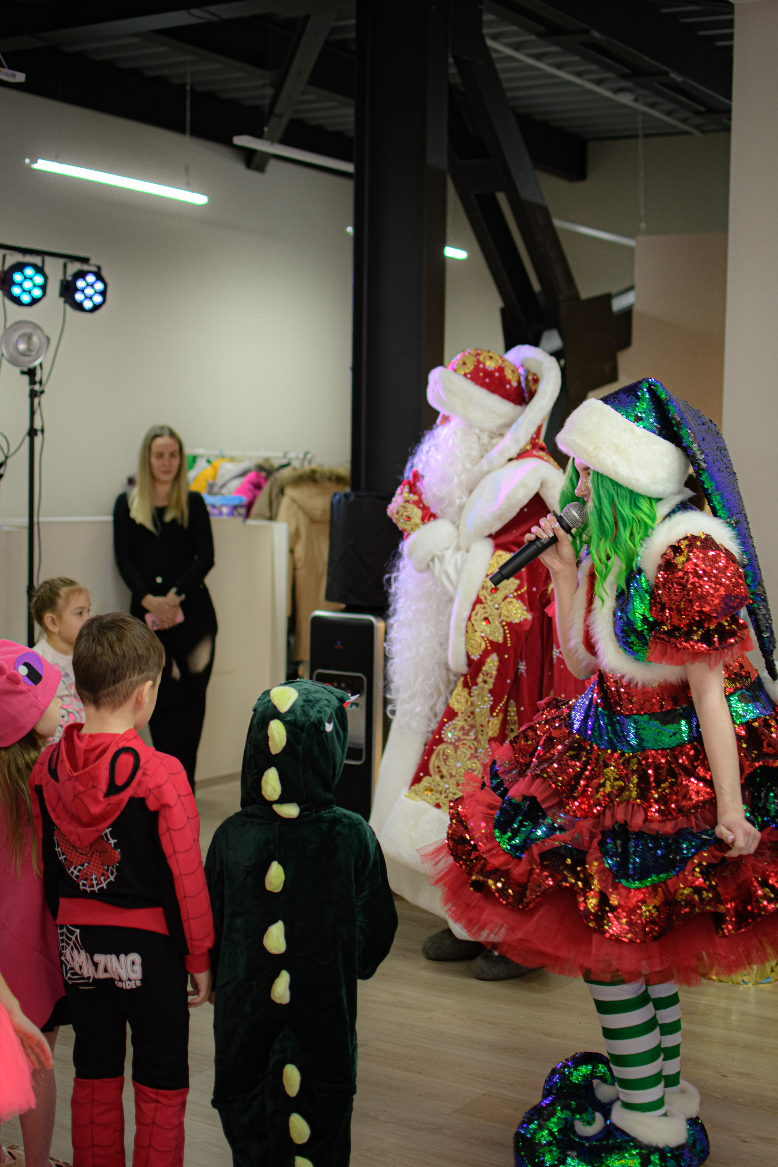 HAPPY NEW YEAR. Photokarish