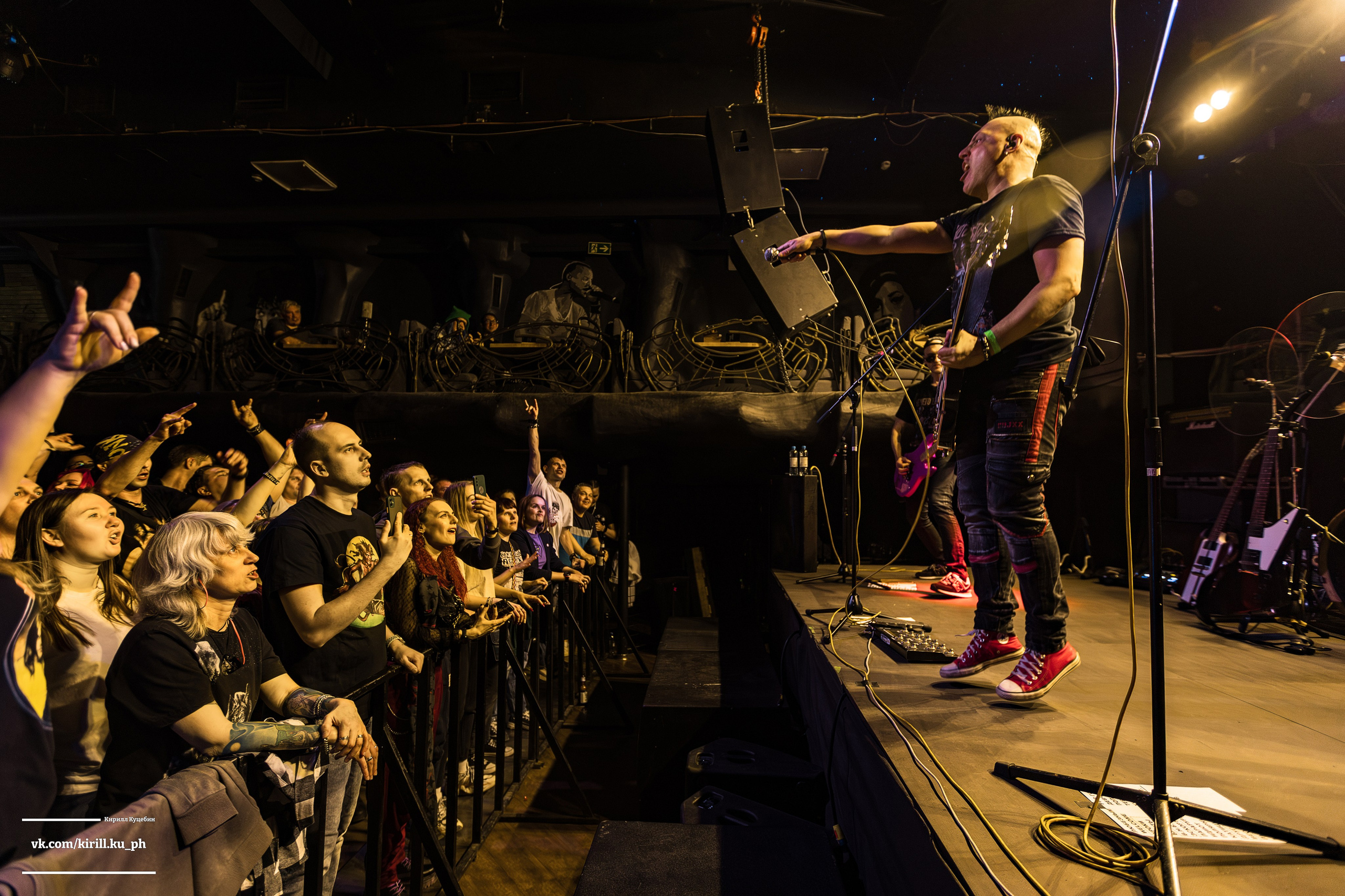 Концерт группы Бригадный подряд в клубе Нирвана, Екатеринбург. Репортажный фотограф Екатеринбург | Яркий, качественный репортаж | Концерты, клубы, репортаж, праздники, корпоративы
