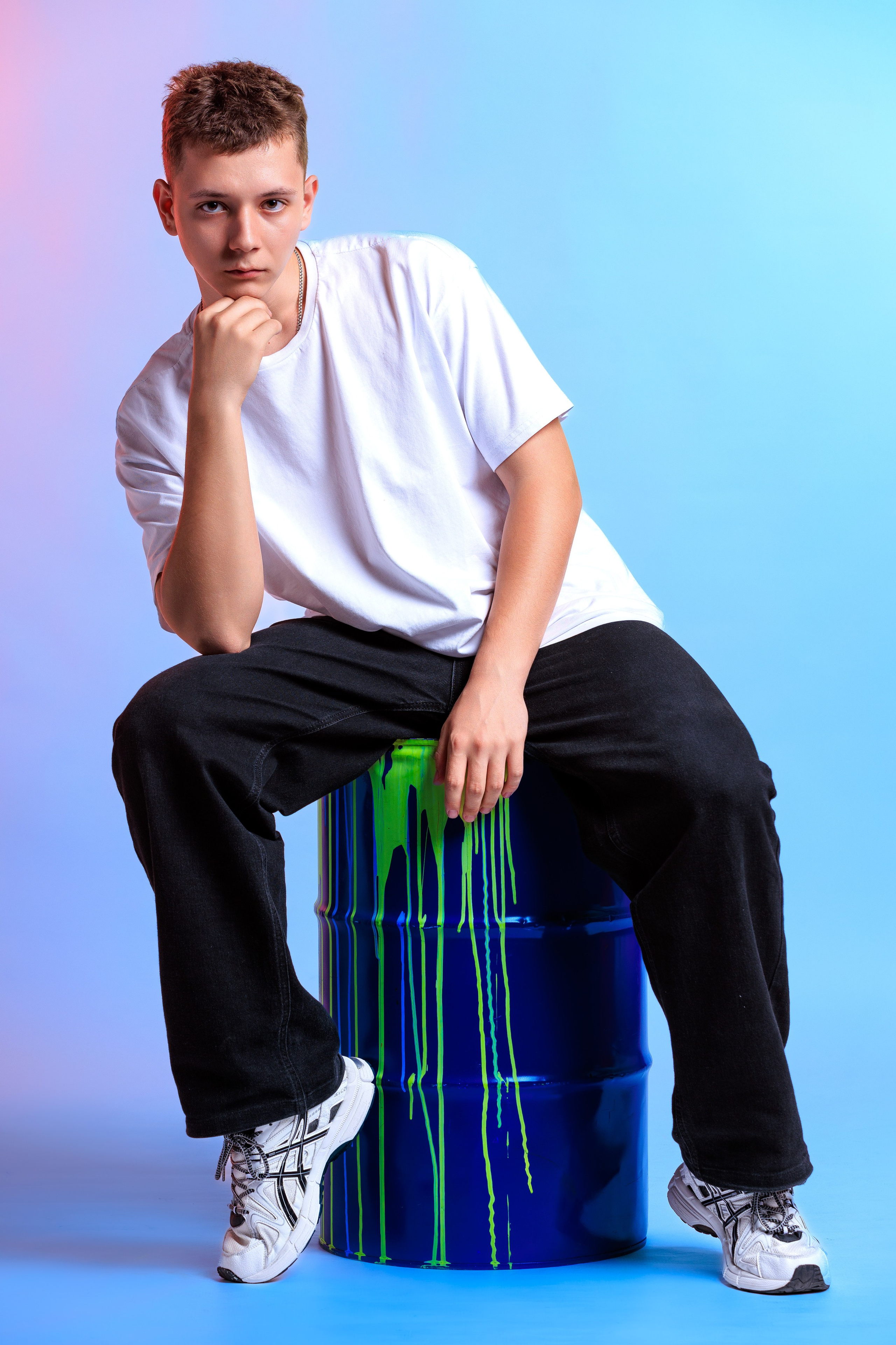 Смотреть фотки в фотостудии. Выпускные альбомы Геленджик, Новороссийск, Краснодар, Туапсе