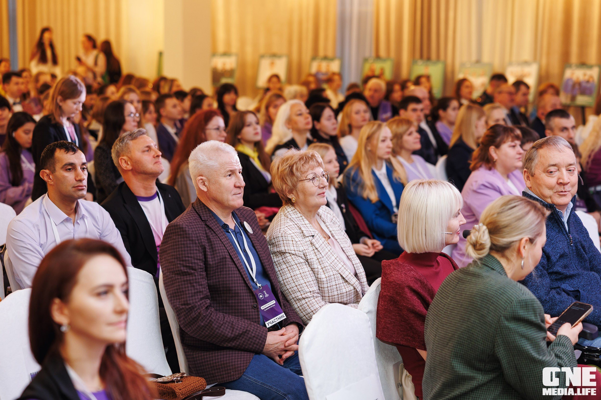 Фоторепортаж с XI Областного добровольческого форума. One Media Life: фоторепортажи, фотоотчеты с мероприятий и заведений