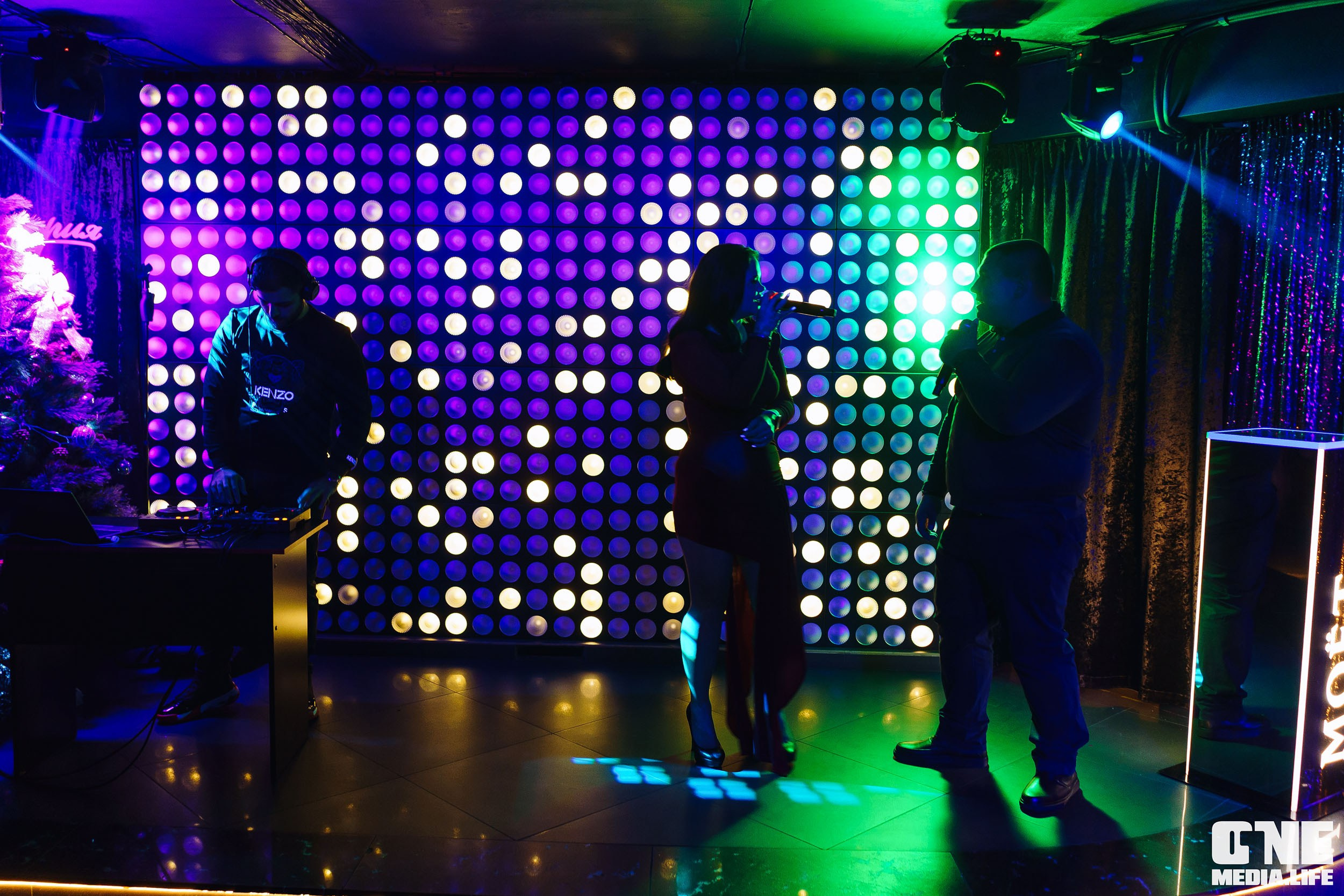 Фоторепортаж из караоке-клуба Эйфория. One Media Life: фоторепортажи, фотоотчеты с мероприятий и заведений