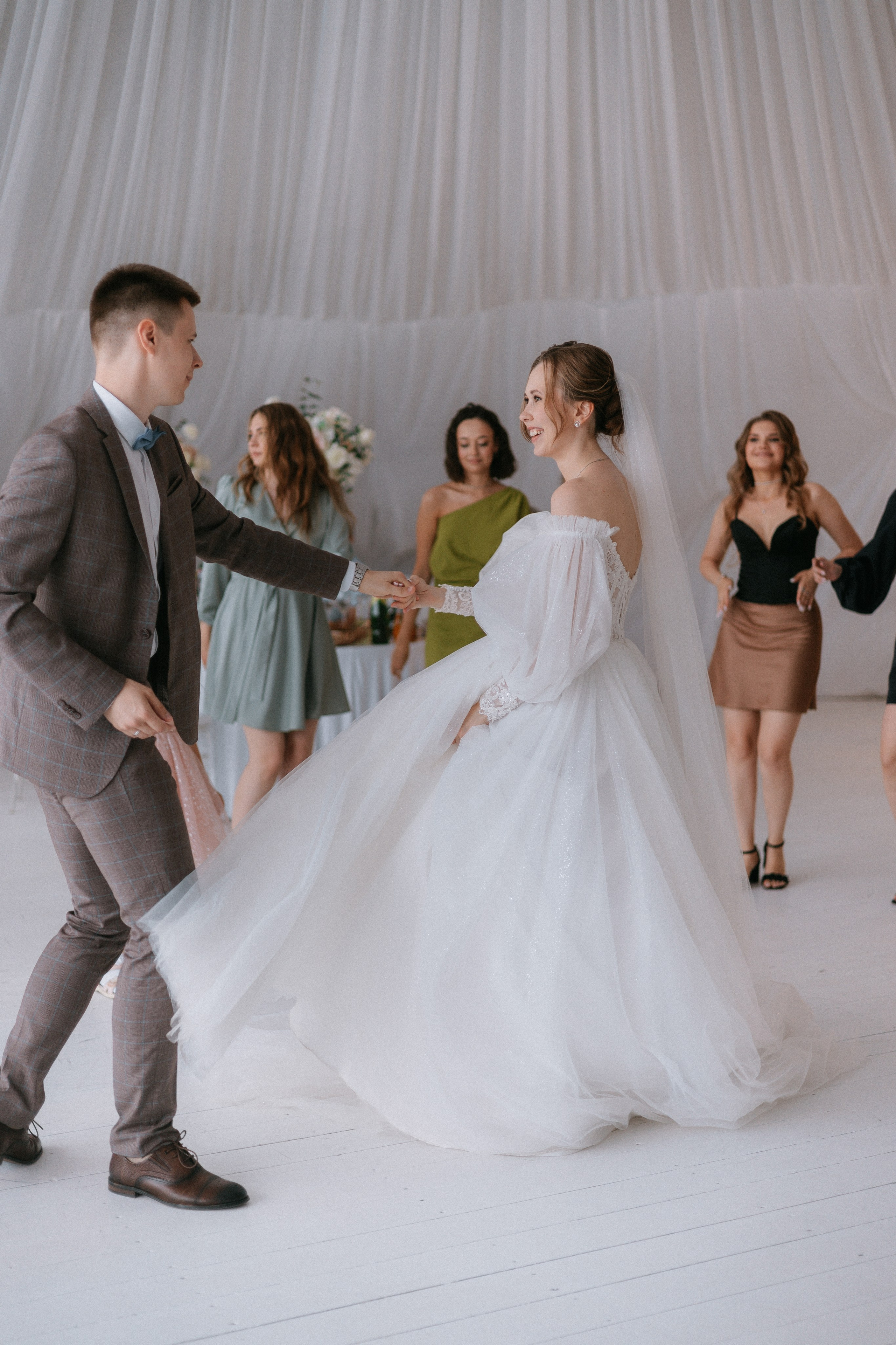 Дмитрий & Дария. Михаил и Юлия Лыженко — свадебный фотограф Волгоград