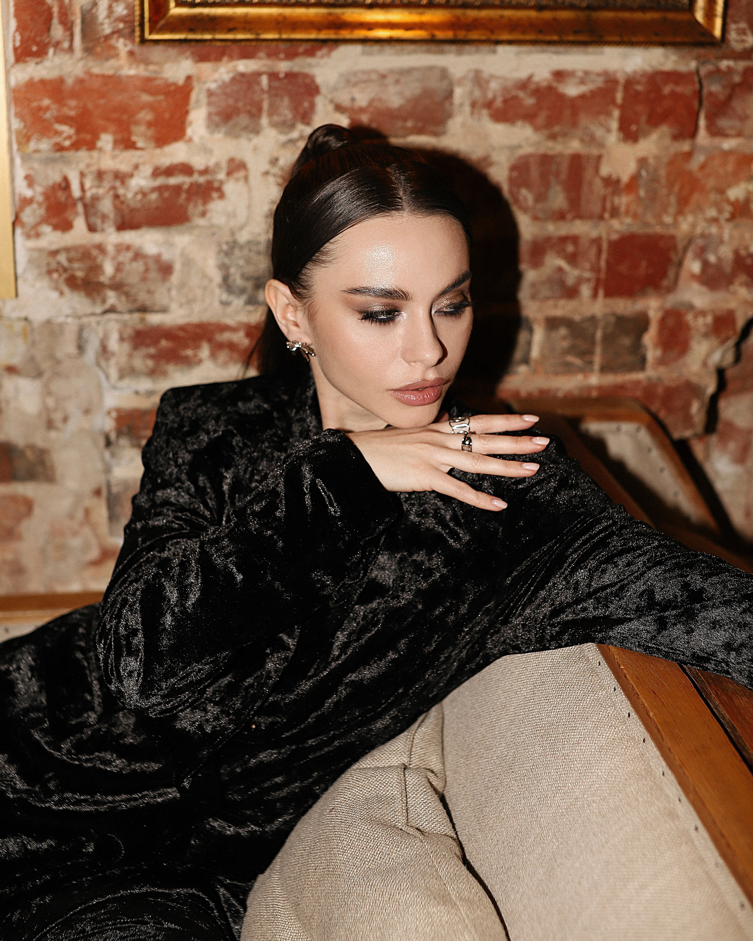 Мария, съемка в ресторане