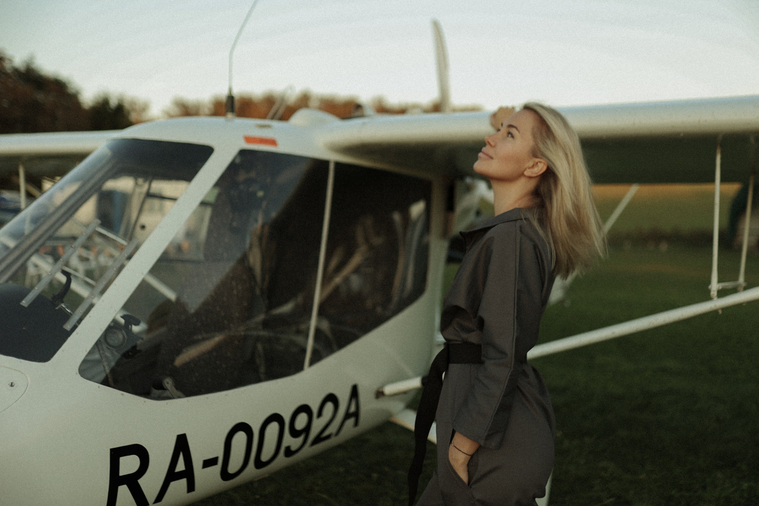 Самолет. Детский и семейный фотограф, съемка новорожденных Москва