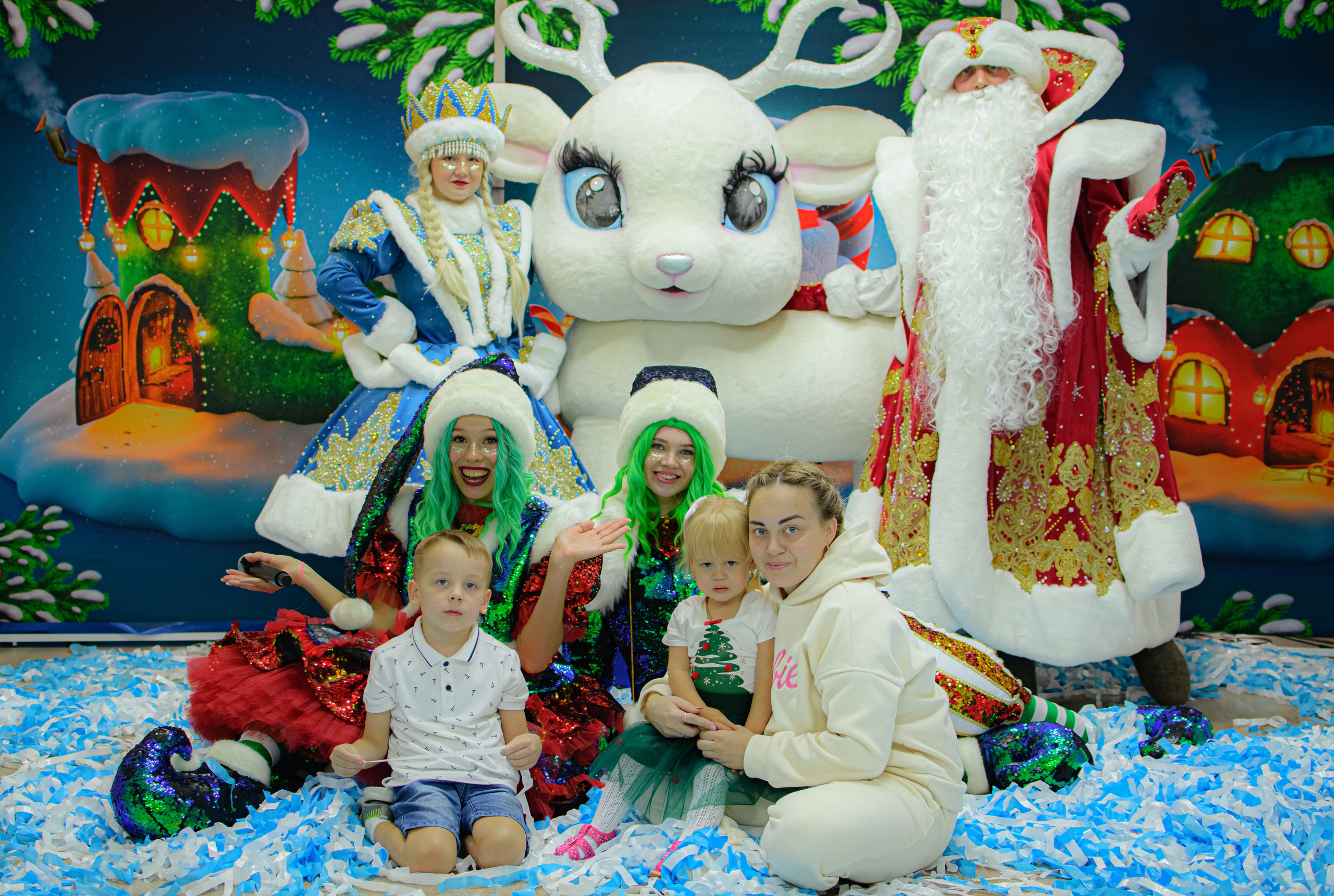 HAPPY NEW YEAR. Photokarish