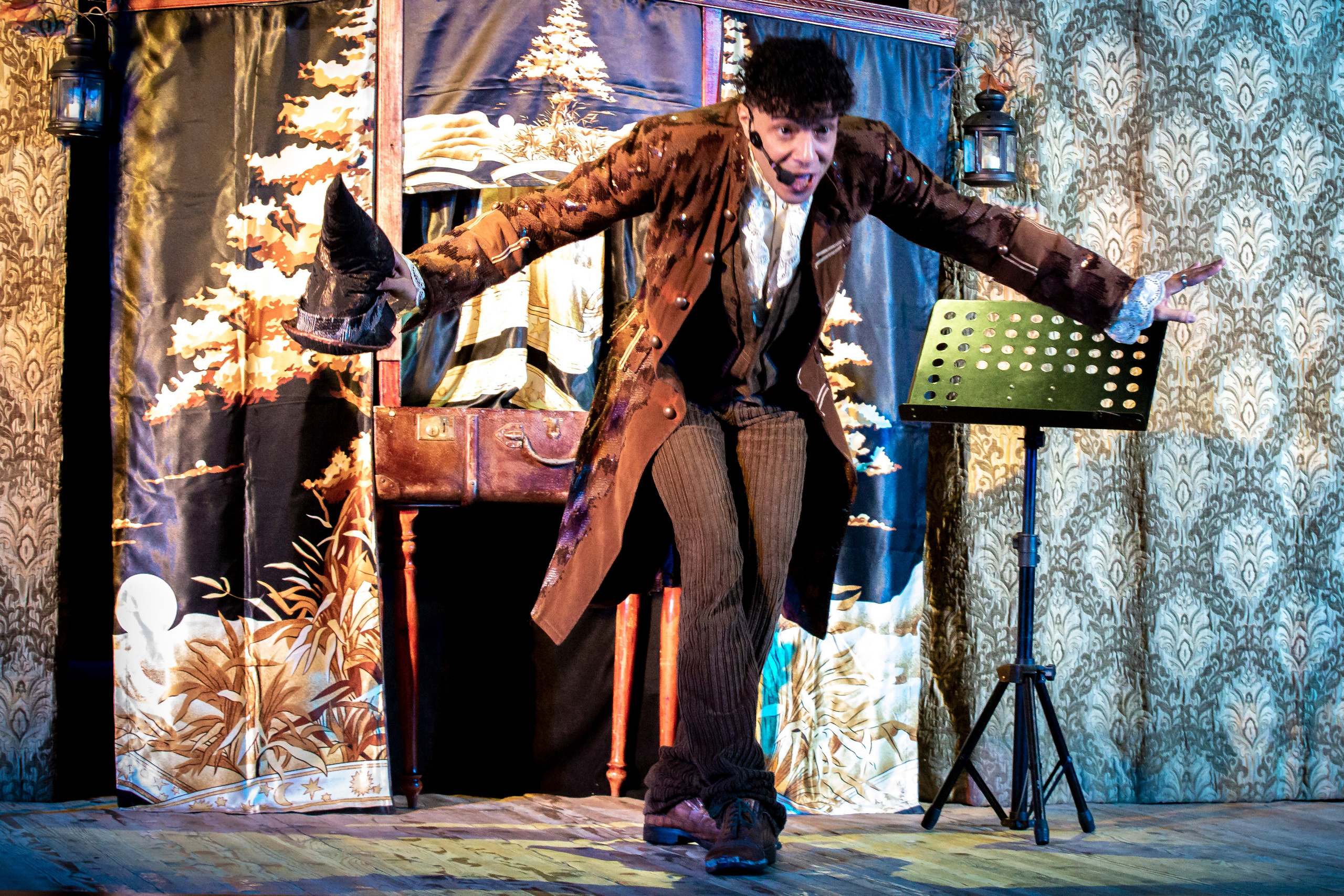 Маленькая ведьма спектакль театра Саквояж. Фотограф в Сочи Юрий Шептаев