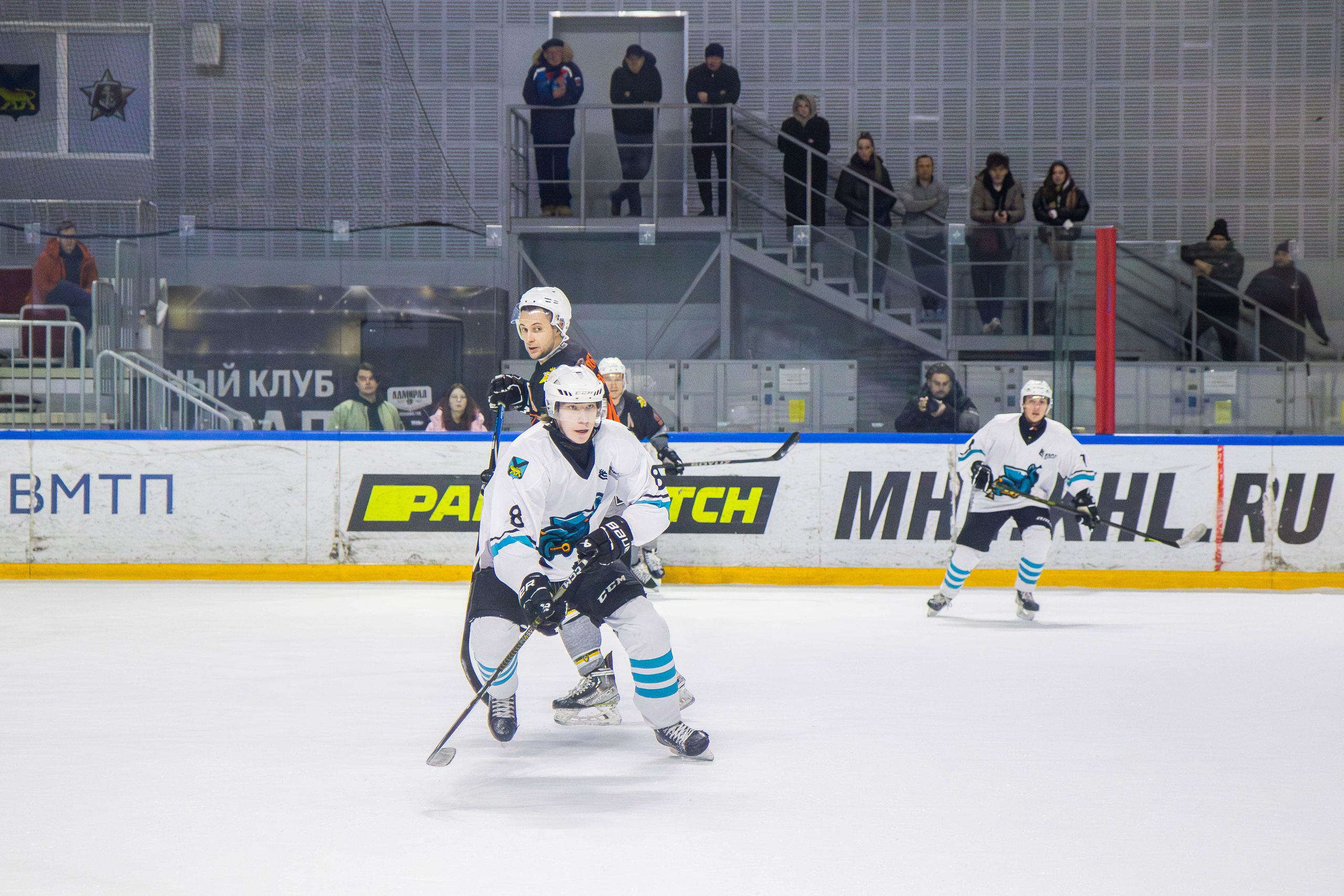 Матч сборной по хоккею ДВФУ. Репортажный фотограф во Владивостоке Анастасия Кострова