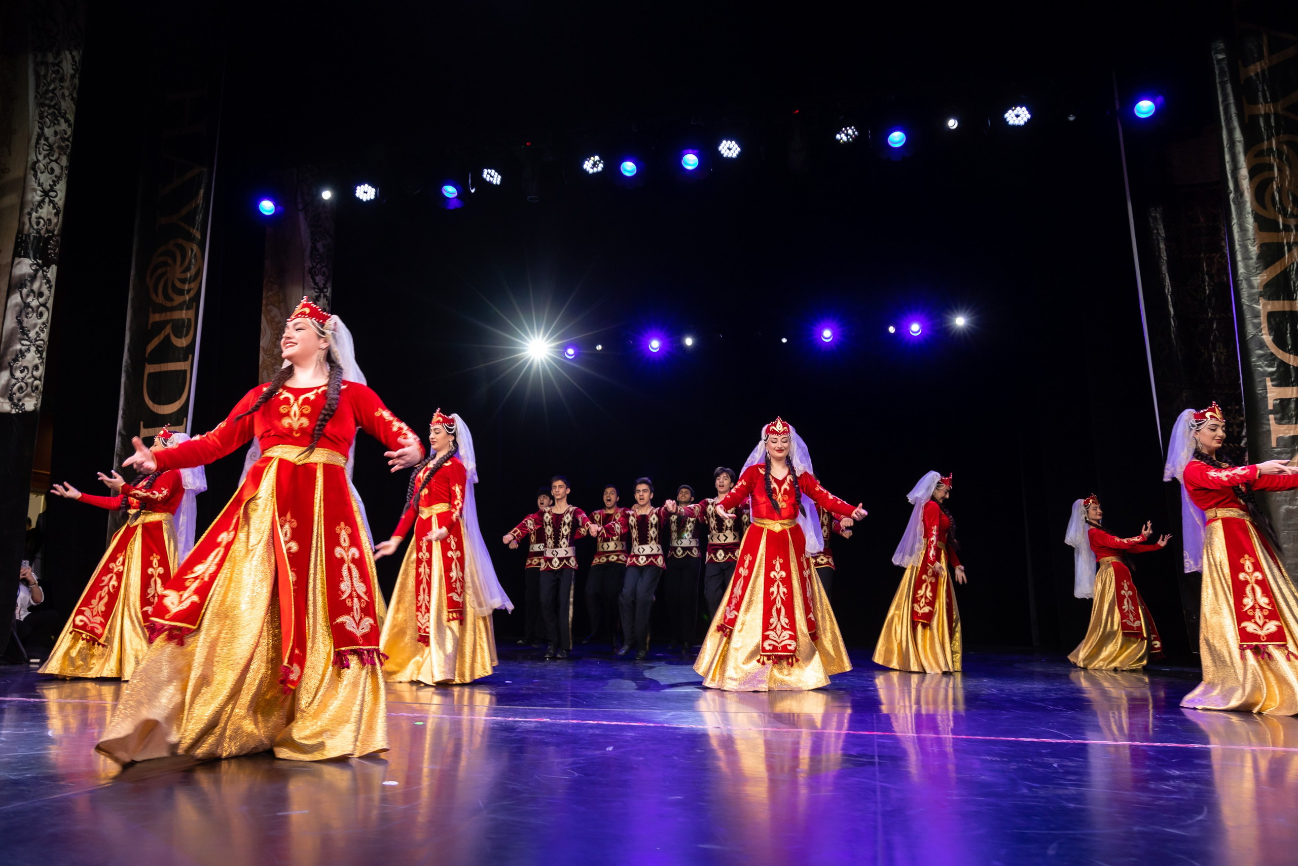 Концерт Hayordiq. Свадебный Фотограф в Москве Гор Магтагян