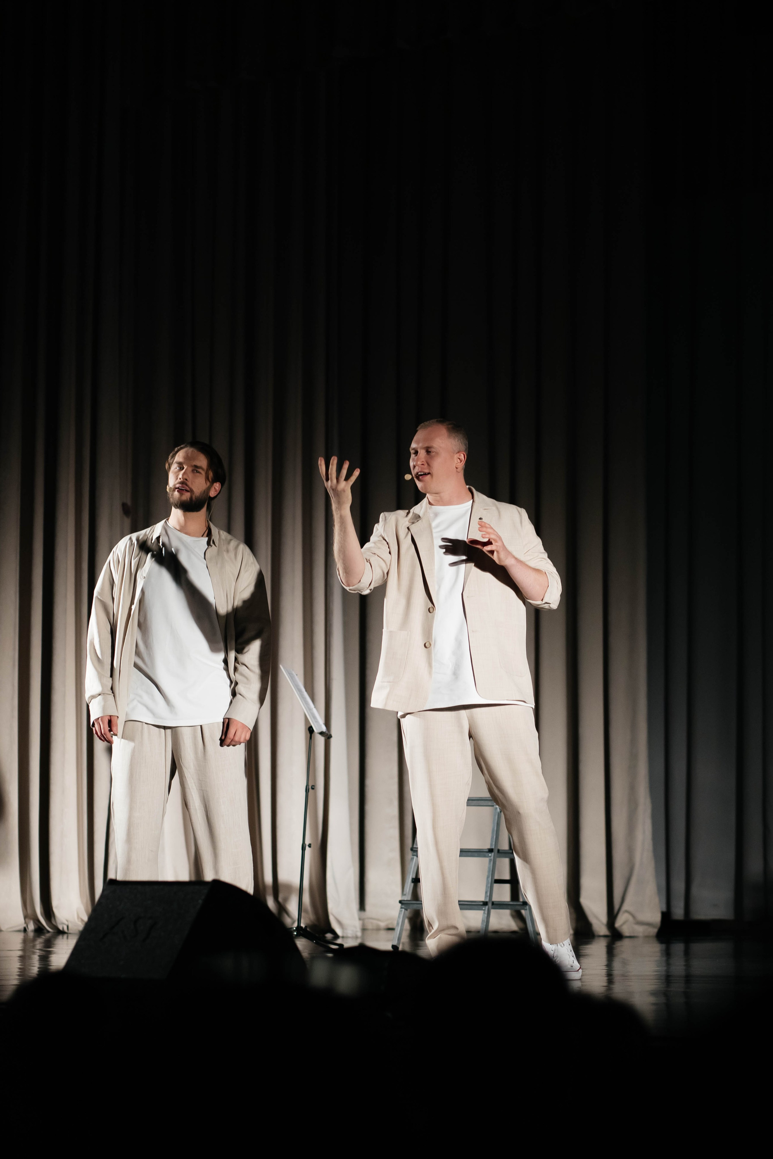 НИТЬЯ " В объятьях неба». Женский фотограф в Оренбурге Ирина Заводчикова