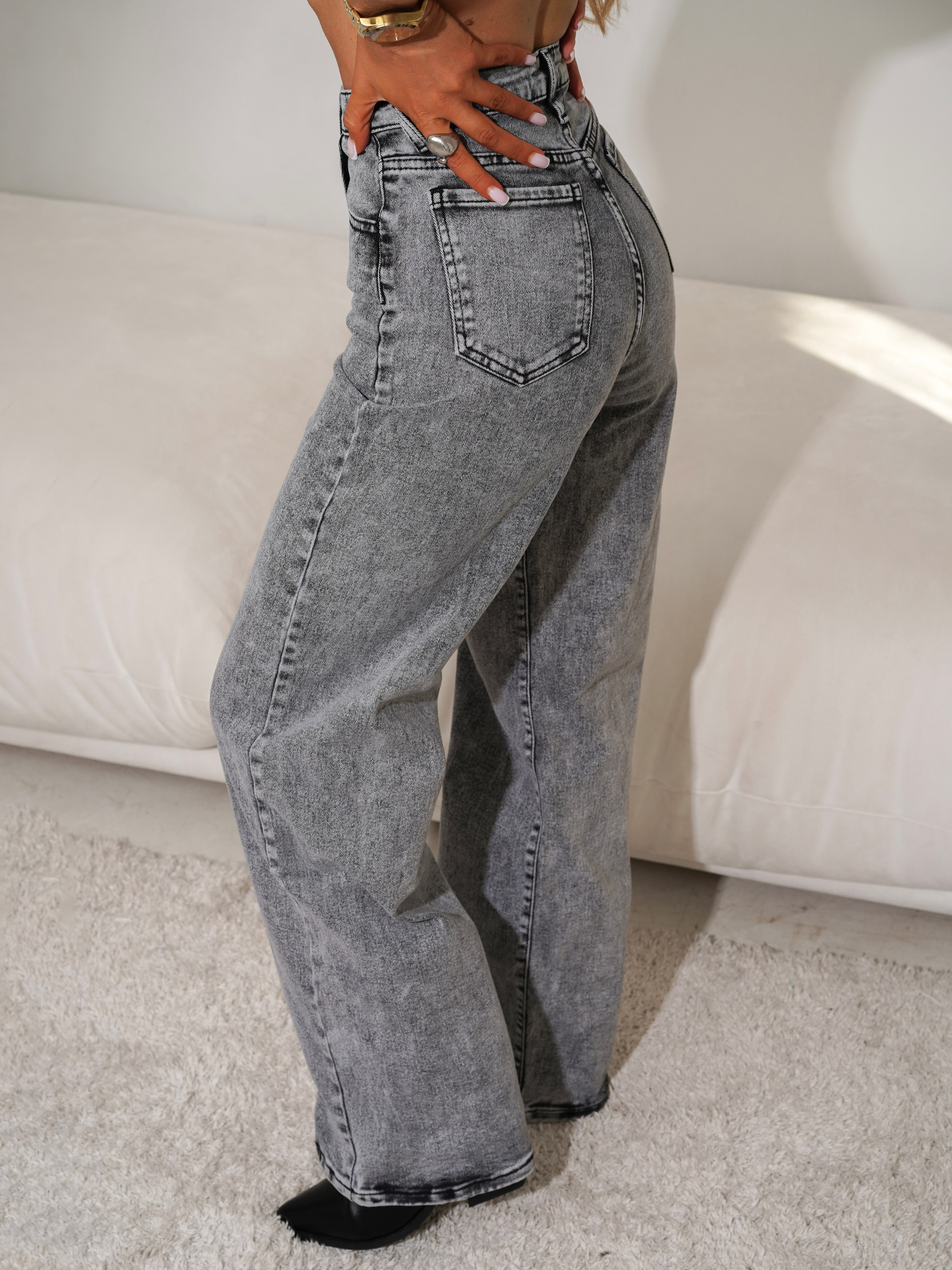 Бренд одежды SEVGI 2 (маркетплейсы). Фотограф Москва Дарья Дорожинская