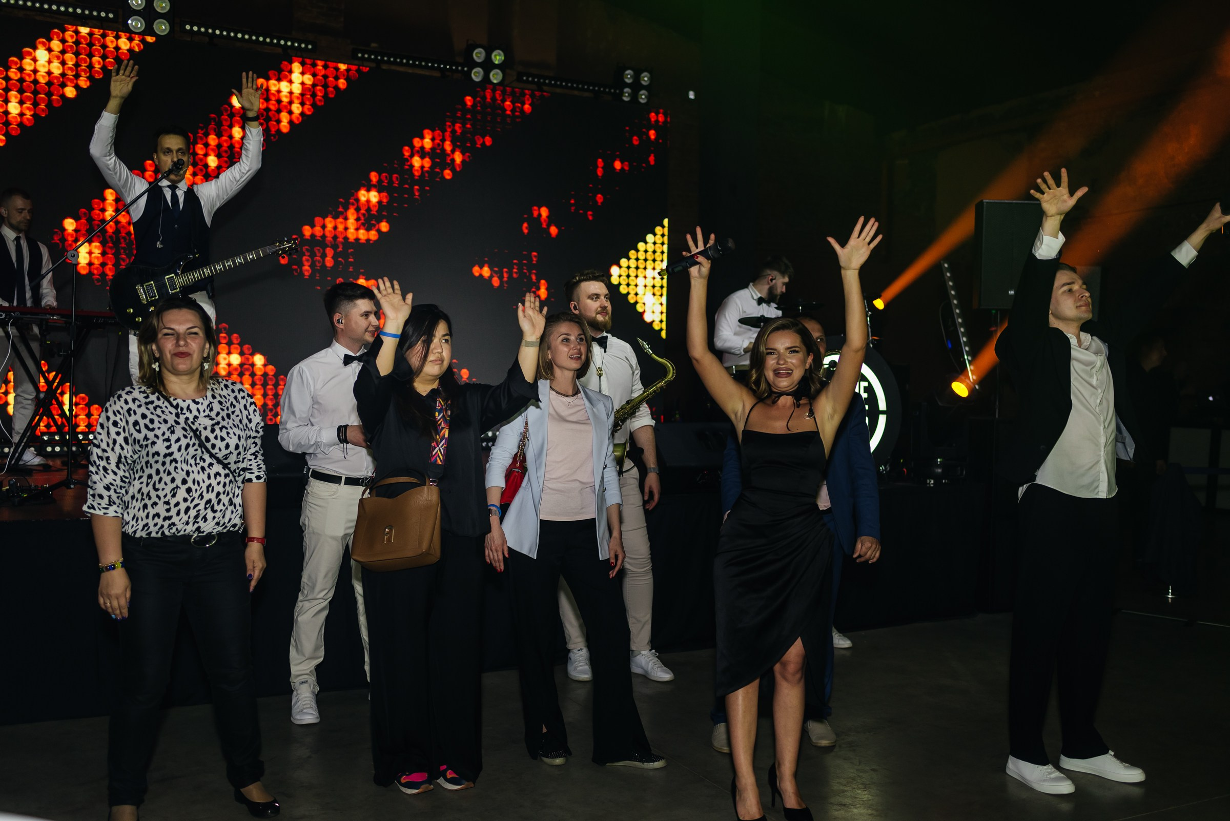 Репортажная фотосъёмка в Брусницын Холле. Свадебный фотограф в Санкт-Петербурге Венера Ахметова