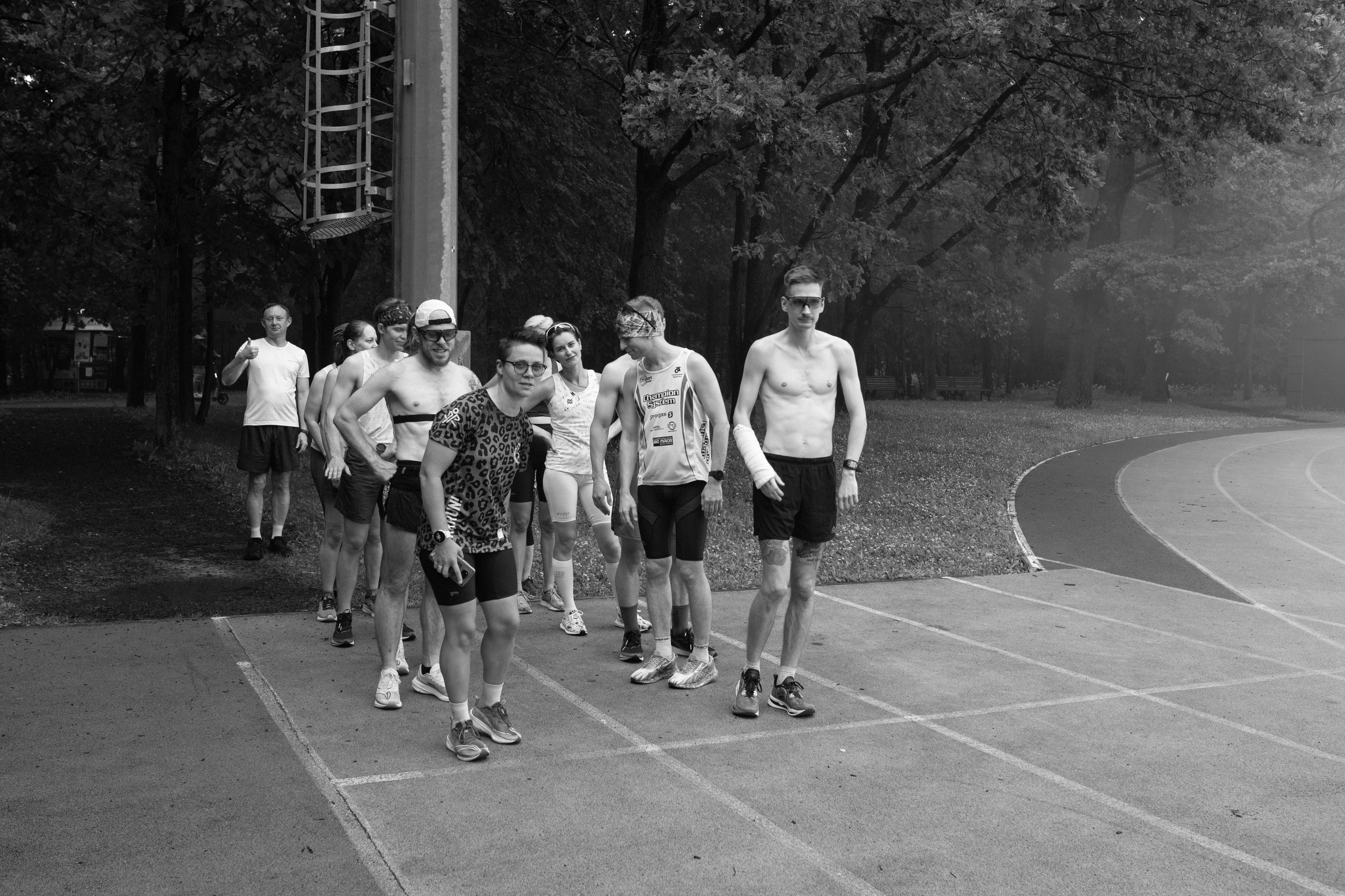 Тренировка сквозь призму чб. Александра Мельниченко/ Бегающий фотограф