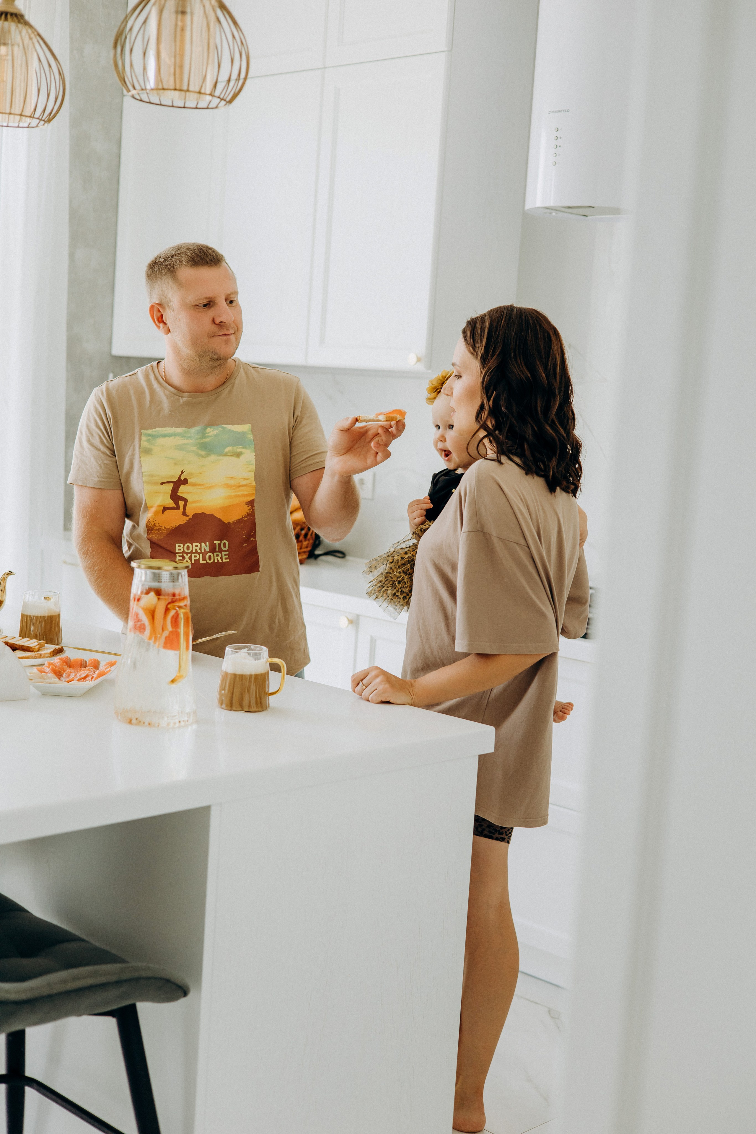 Праздничный завтрак в кругу семьи. Портретный и семейный фотограф в Воронеже Ксения Ремизова