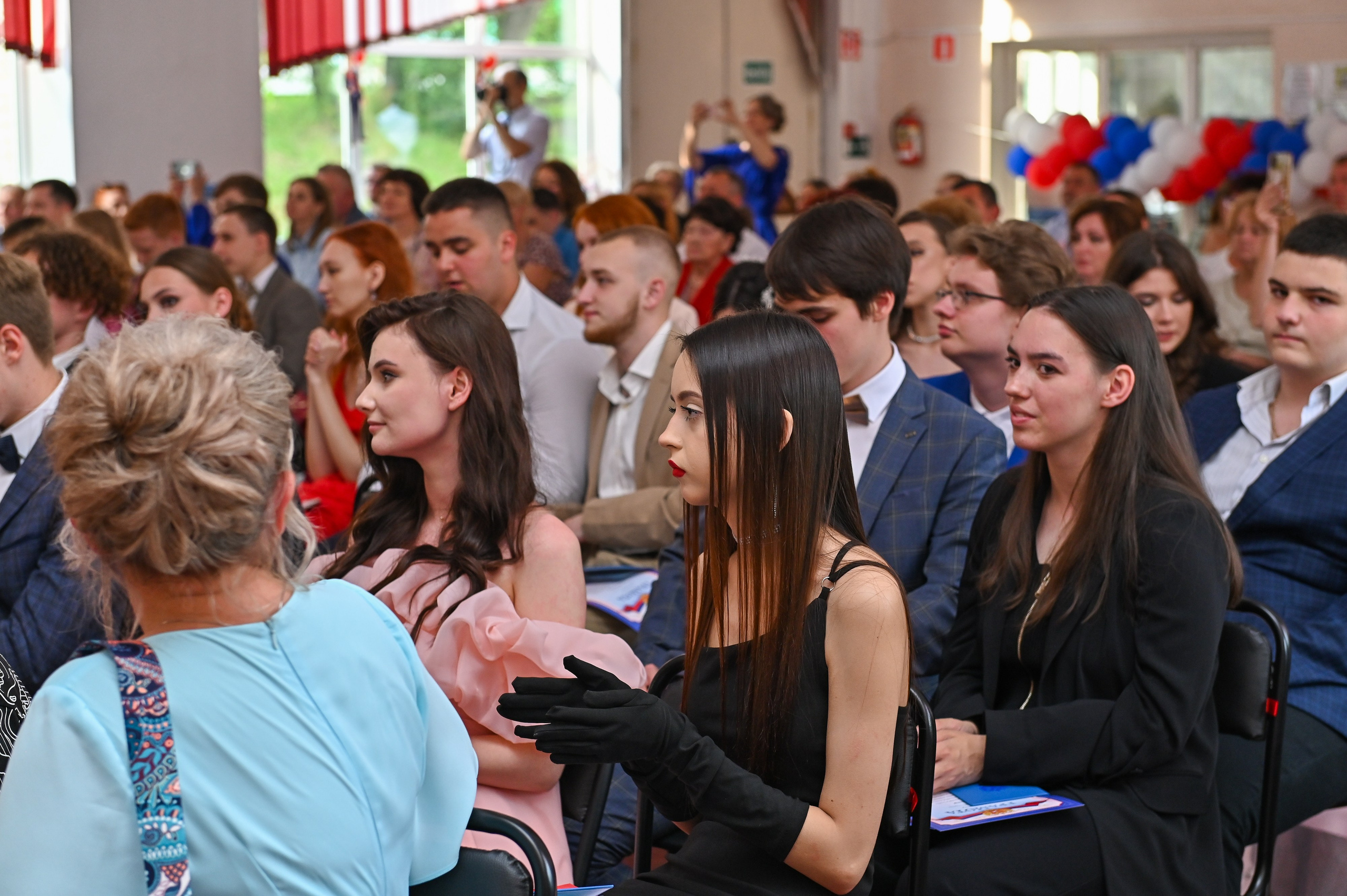 Выпускной школа 48. Семейный и свадебный фотограф во Владивостоке