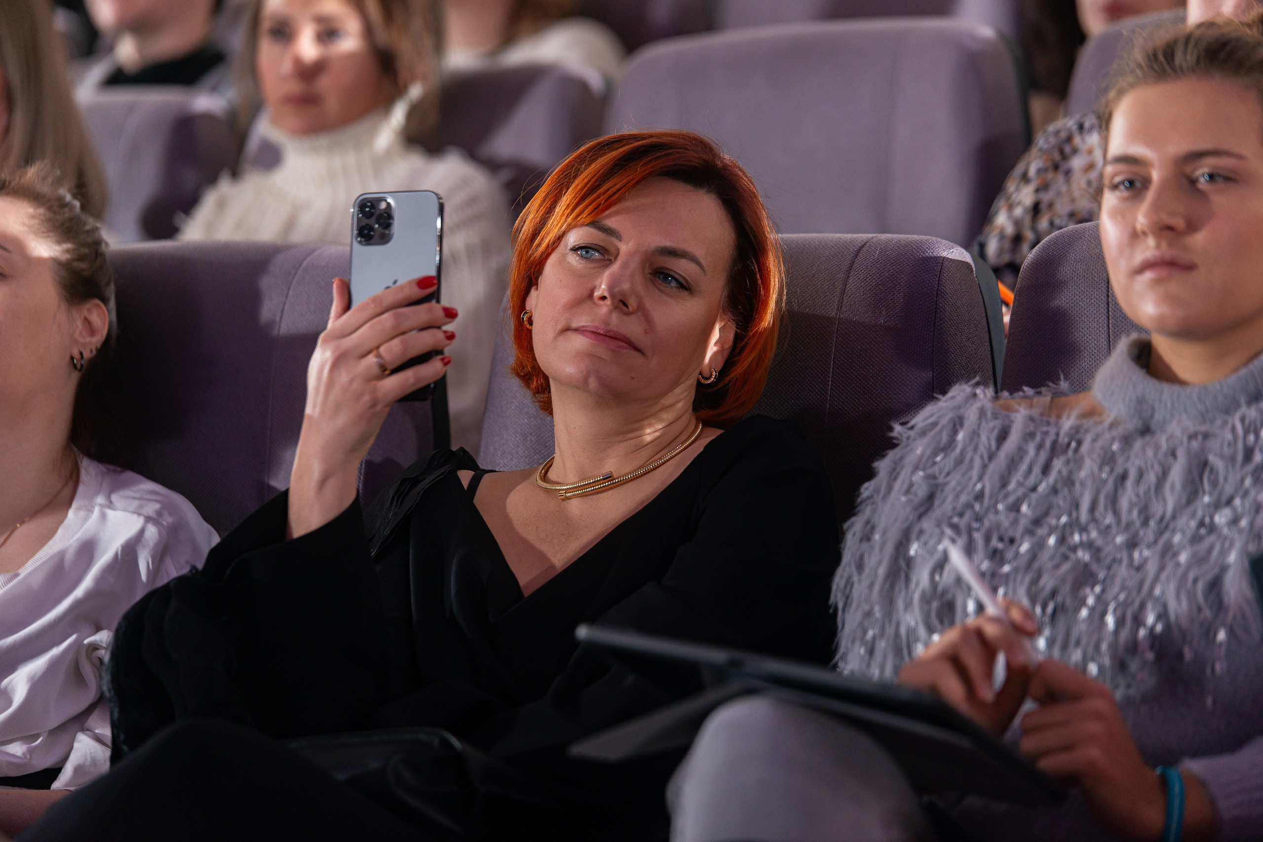 Репортажная съёмка Гала-форума дизайнеров RIW 24. Репортажный и персональный фотограф в Москве