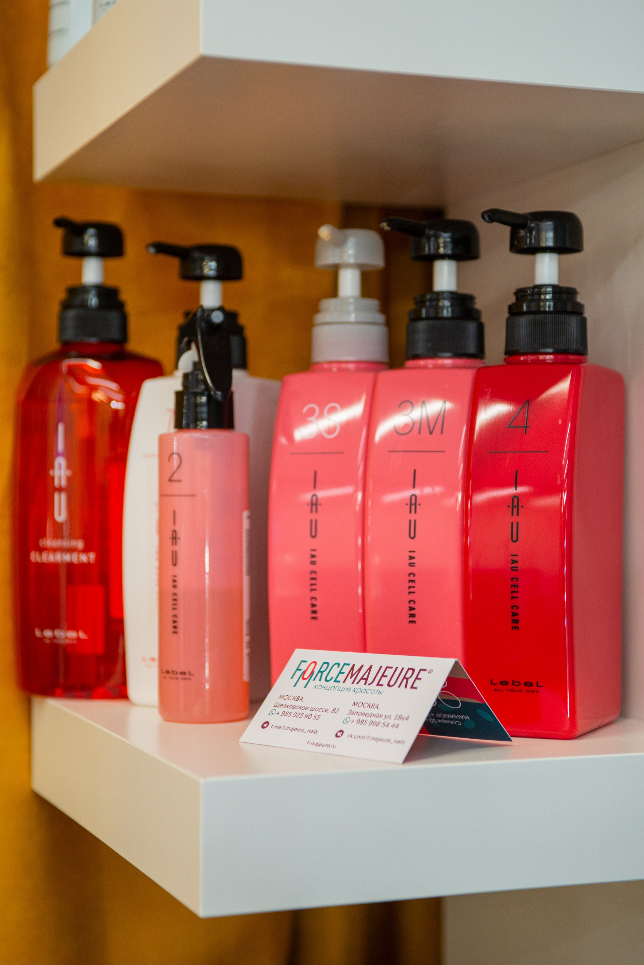 Интерьерная фотосъёмка салонов красоты Force Majeure. Репортажный и персональный фотограф в Москве