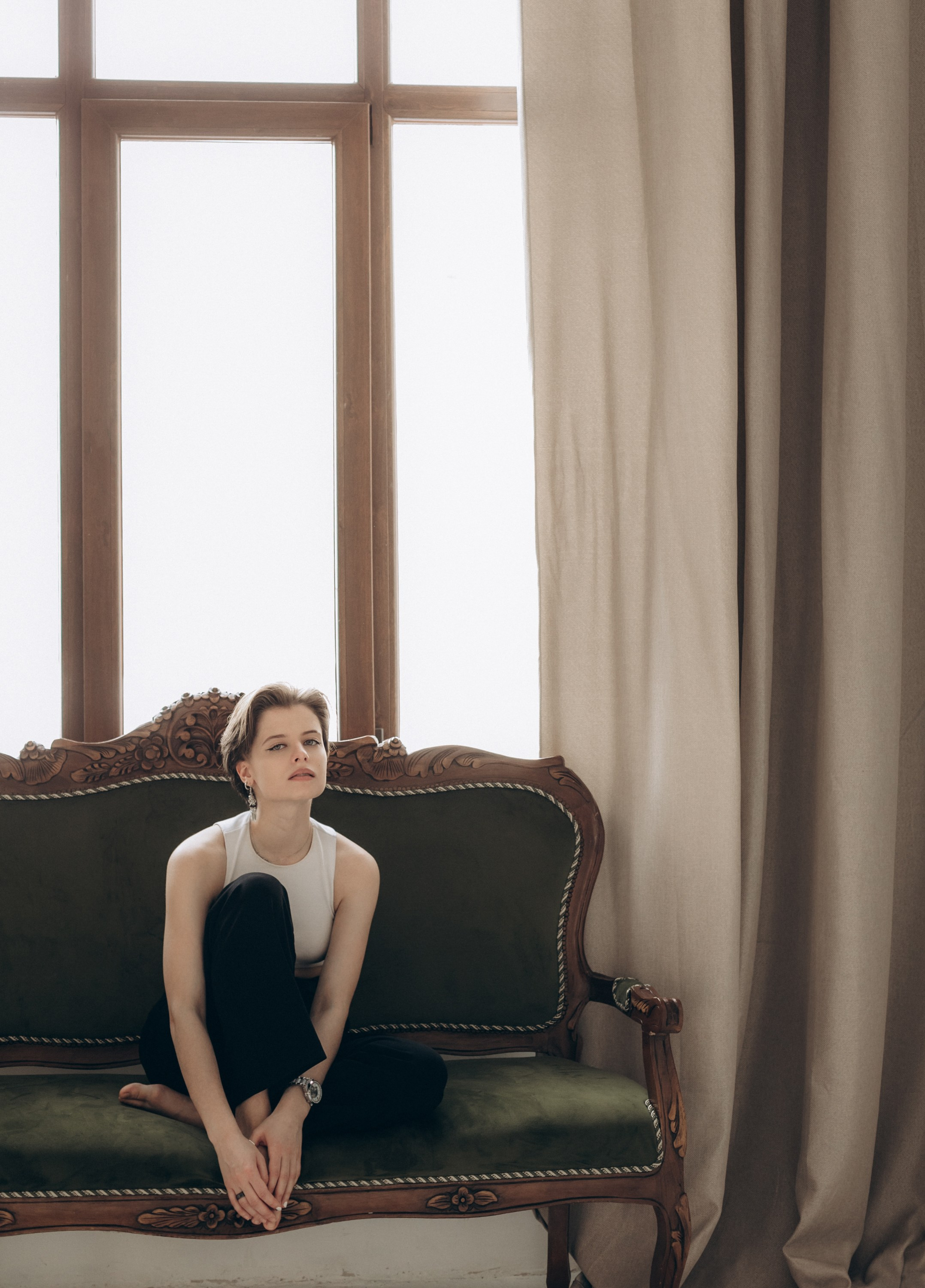 Индивидуальная фотосессия Алматы. Фотостудия Алматы — 2 Stula.Studio | Аренда залов