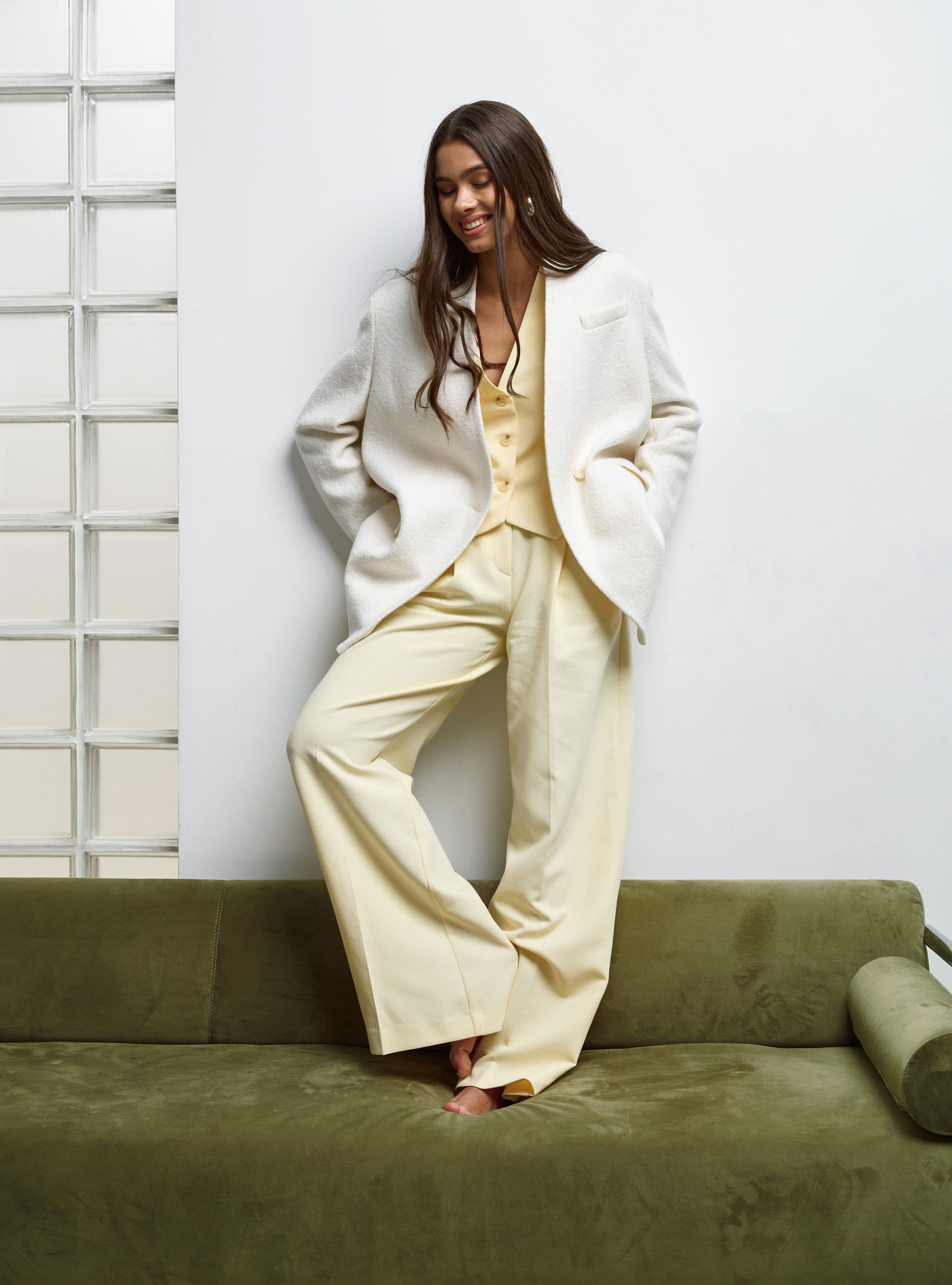 Лукбук для бренда верхней одежды Sheily. Fashion фотограф в Москве Ксения Чупрунова