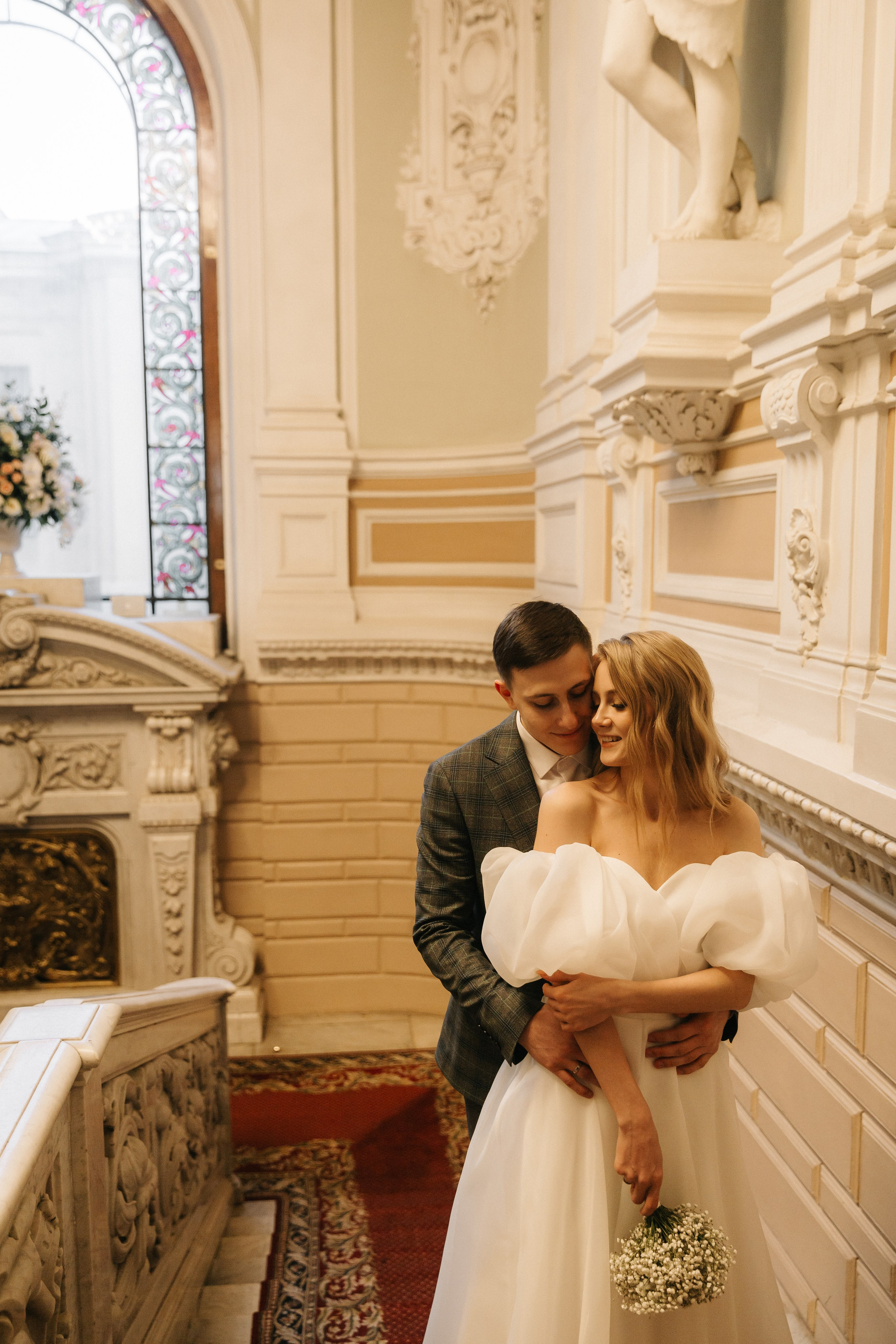 ДВОРЕЦ № 1 | Март, Исаакий, Английская набережная. Свадебный фотограф в Санкт-Петербурге Полина Корзухина