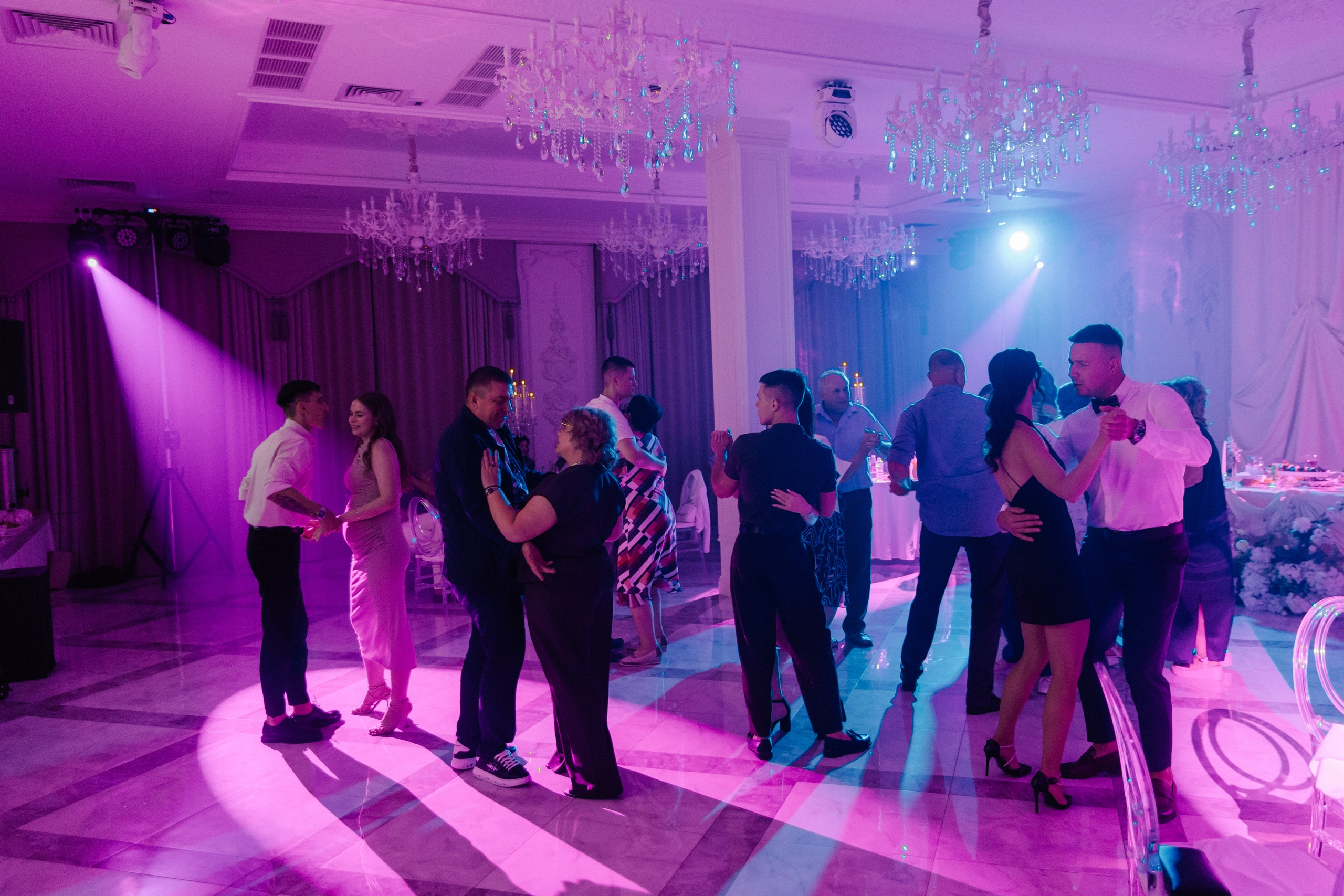 V & E. Свадебный и семейный фотограф в Астрахани Сергунова Наталья