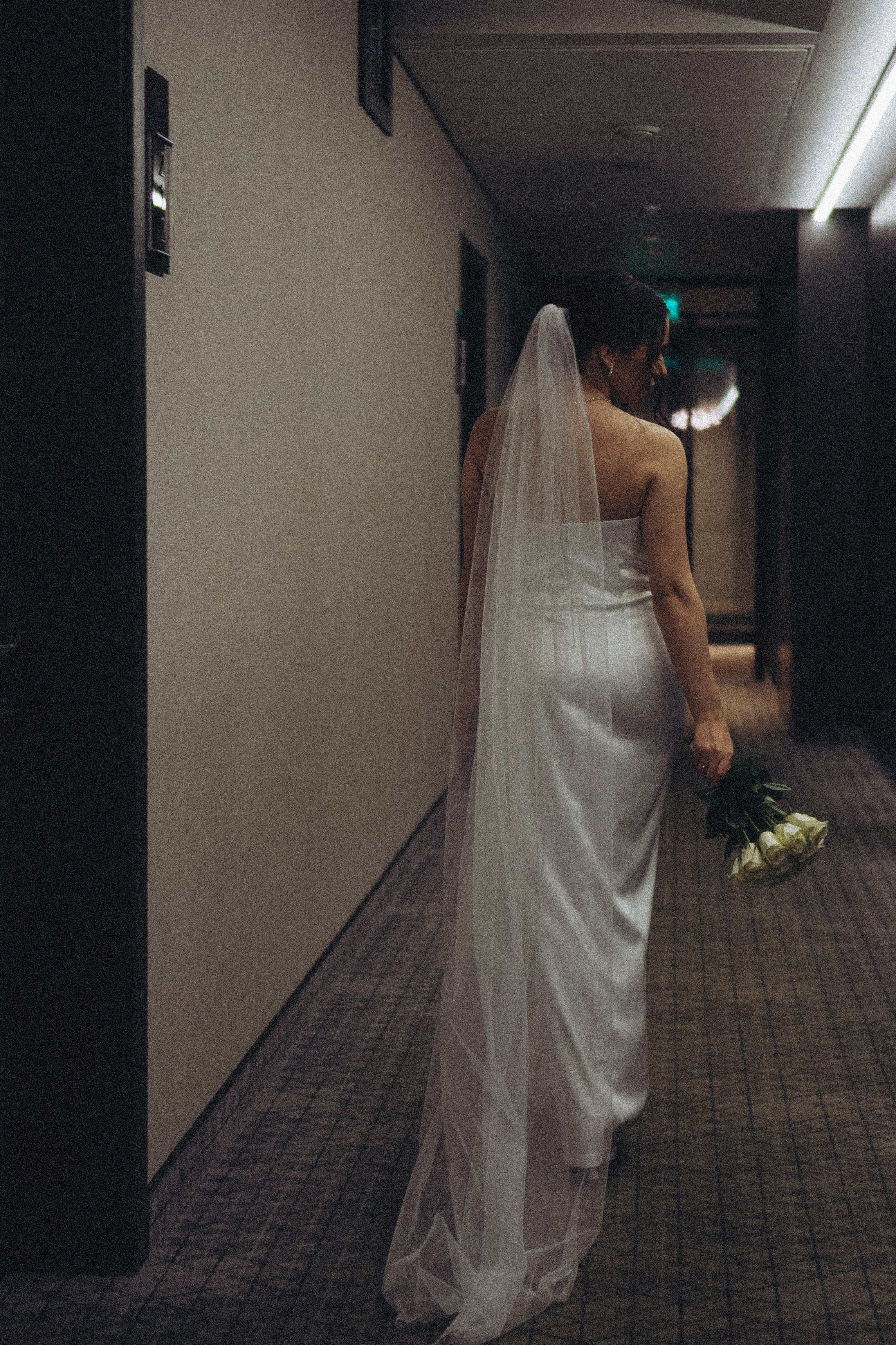 СВАДЕБНАЯ СЬЕМКА СБОРОВ ЖЕНИХА И НЕВЕСТЫ В ОТЕЛЕ И ТАКЖЕ ФОТОСЕССИИЯ В ОТЕЛЕЕ МЕГАПОЛИС БРЯНСК. Профессиональный фотограф, Санкт-Петербург — Виктория Богомолова